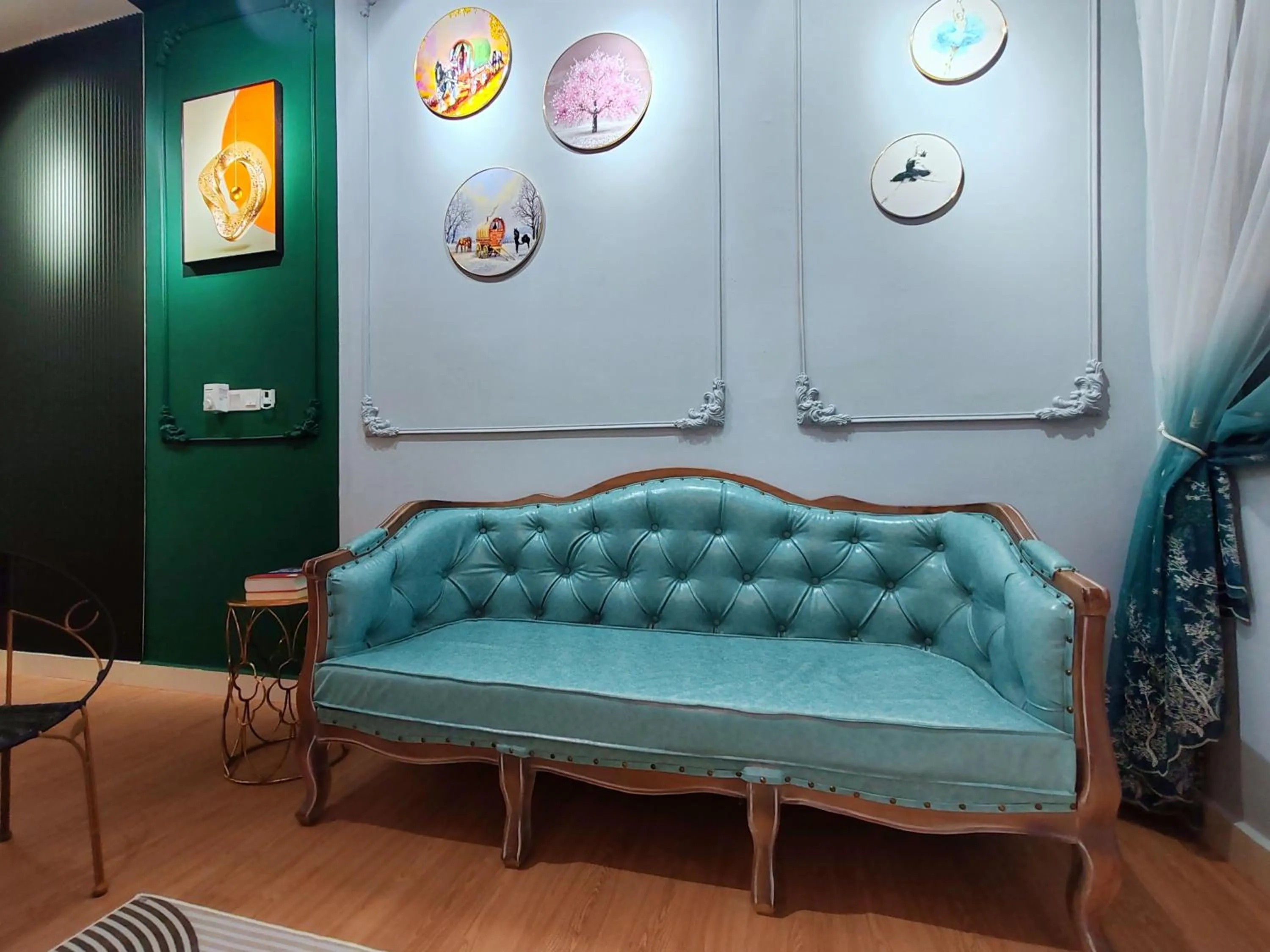 Moon Classic Falim by Irainbow