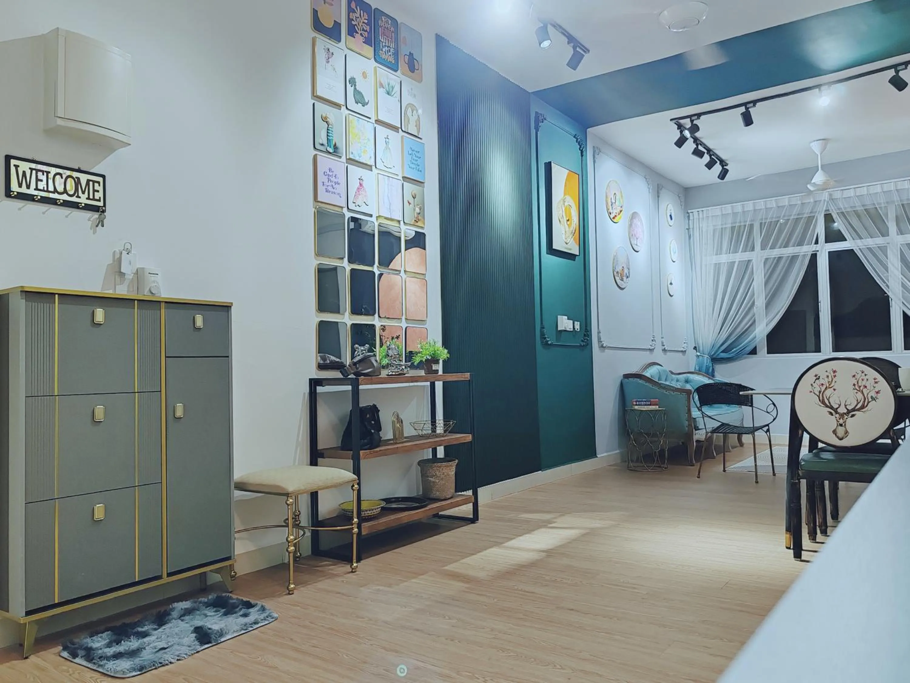 Moon Classic Falim by Irainbow