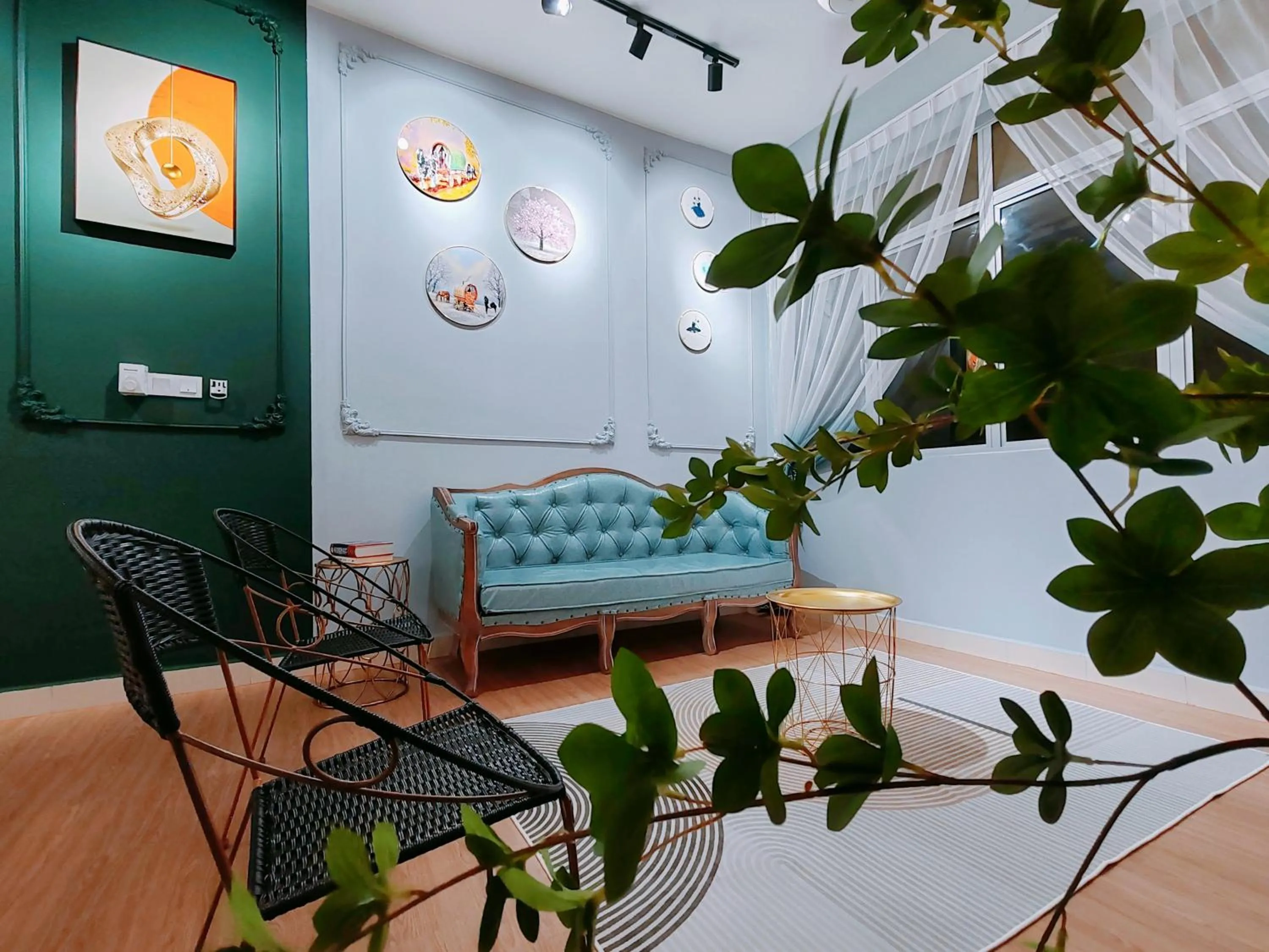 Moon Classic Falim by Irainbow