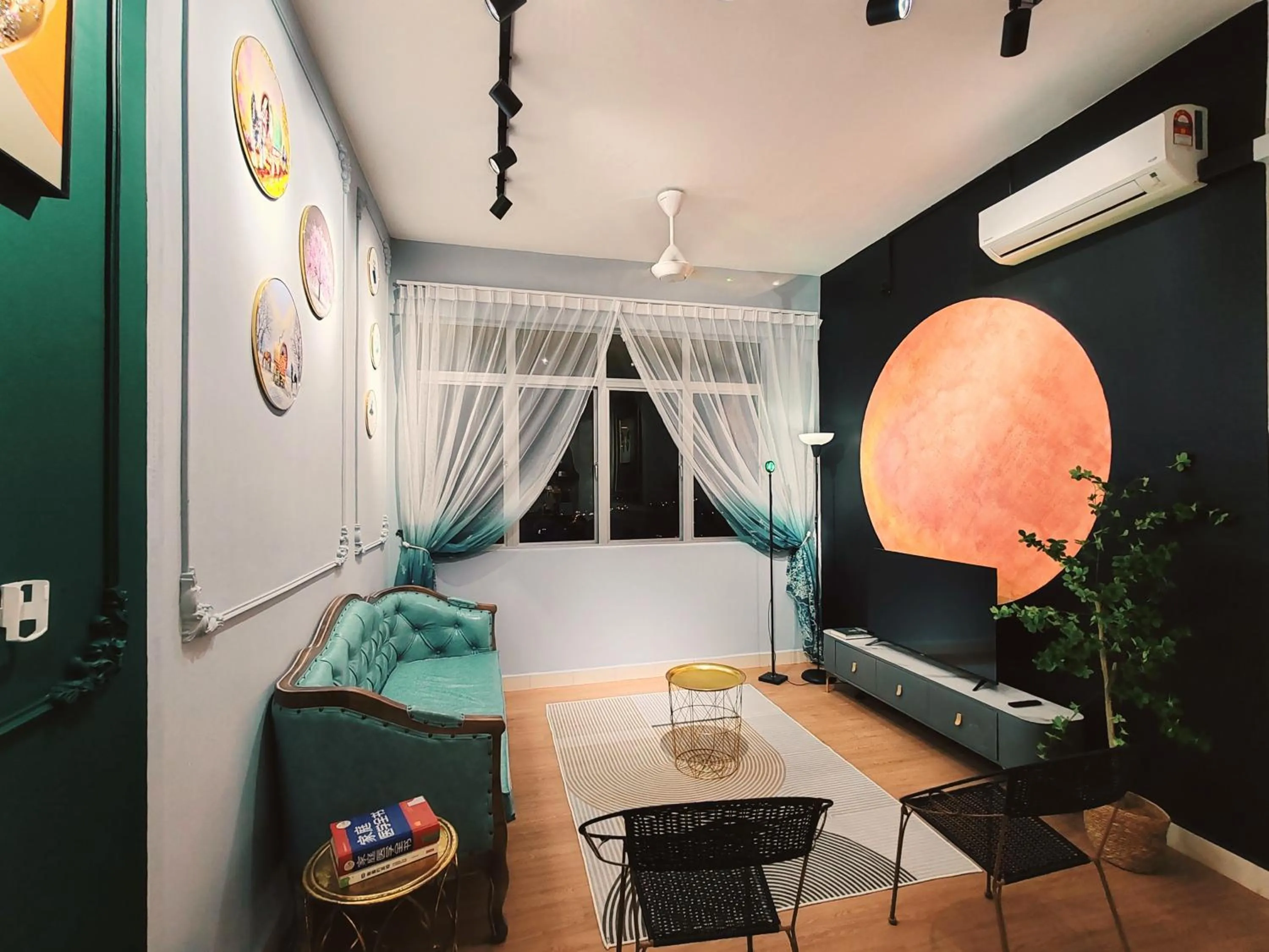 Moon Classic Falim by Irainbow