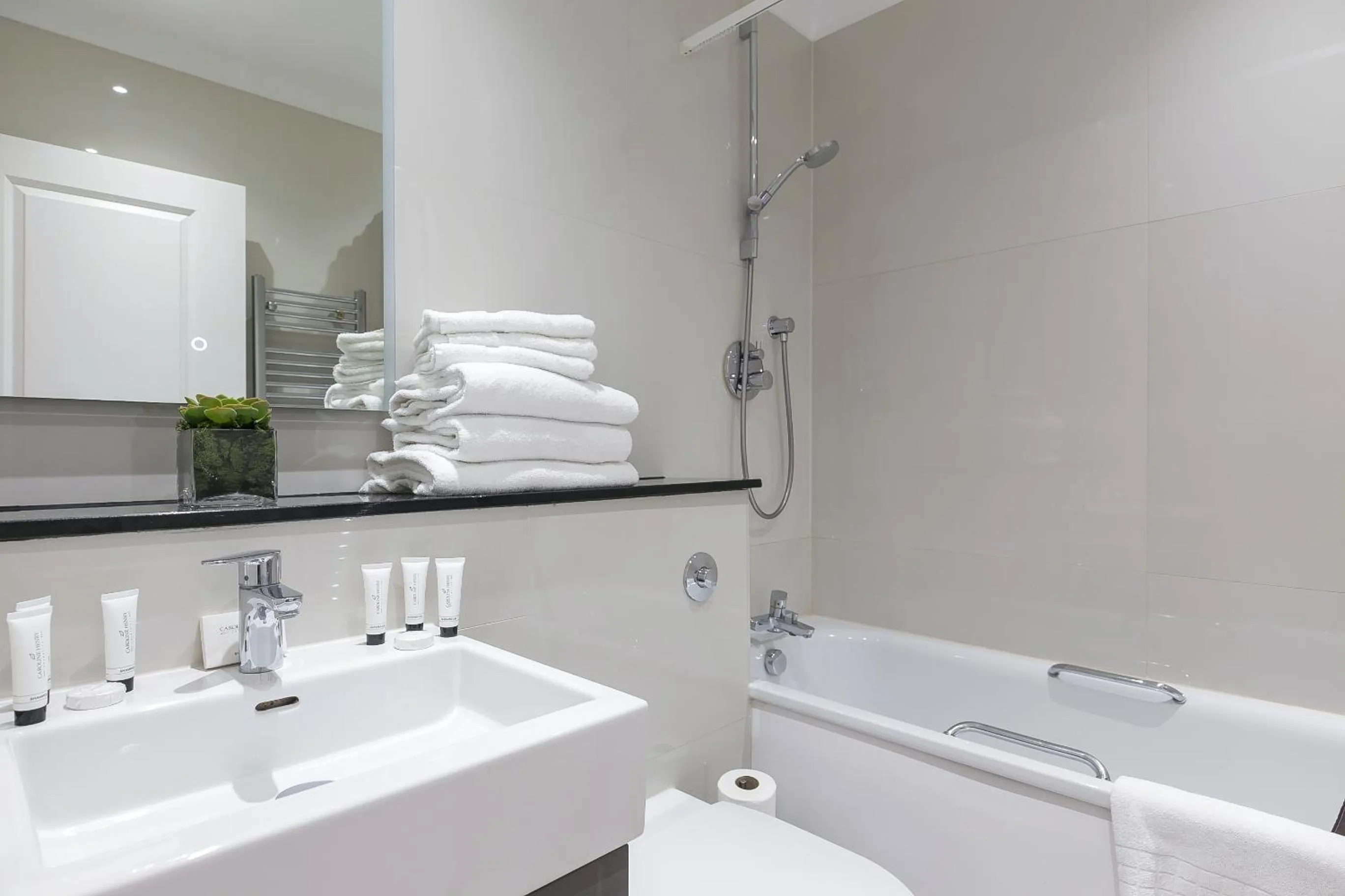 Shower in Chilworth Court