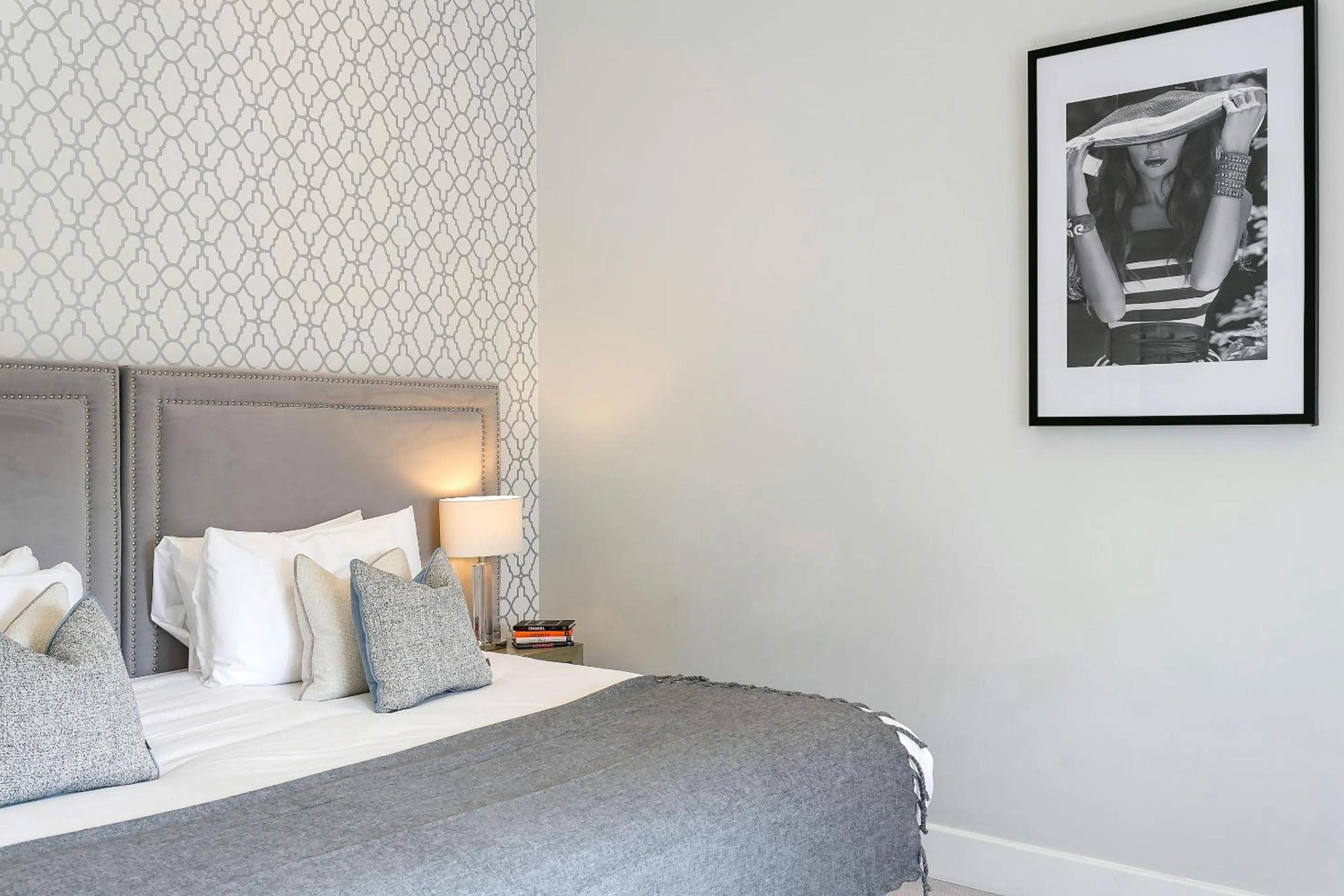 Bed in Chilworth Court