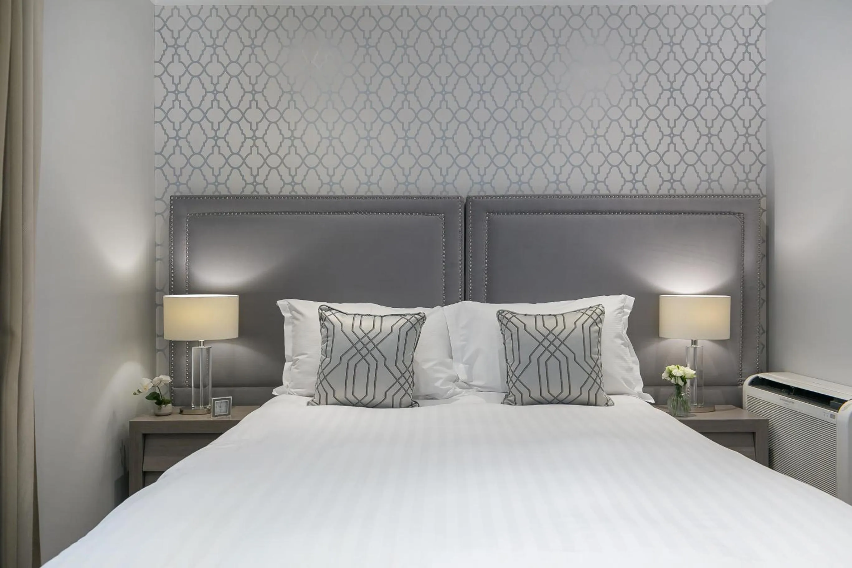 Bed in Chilworth Court