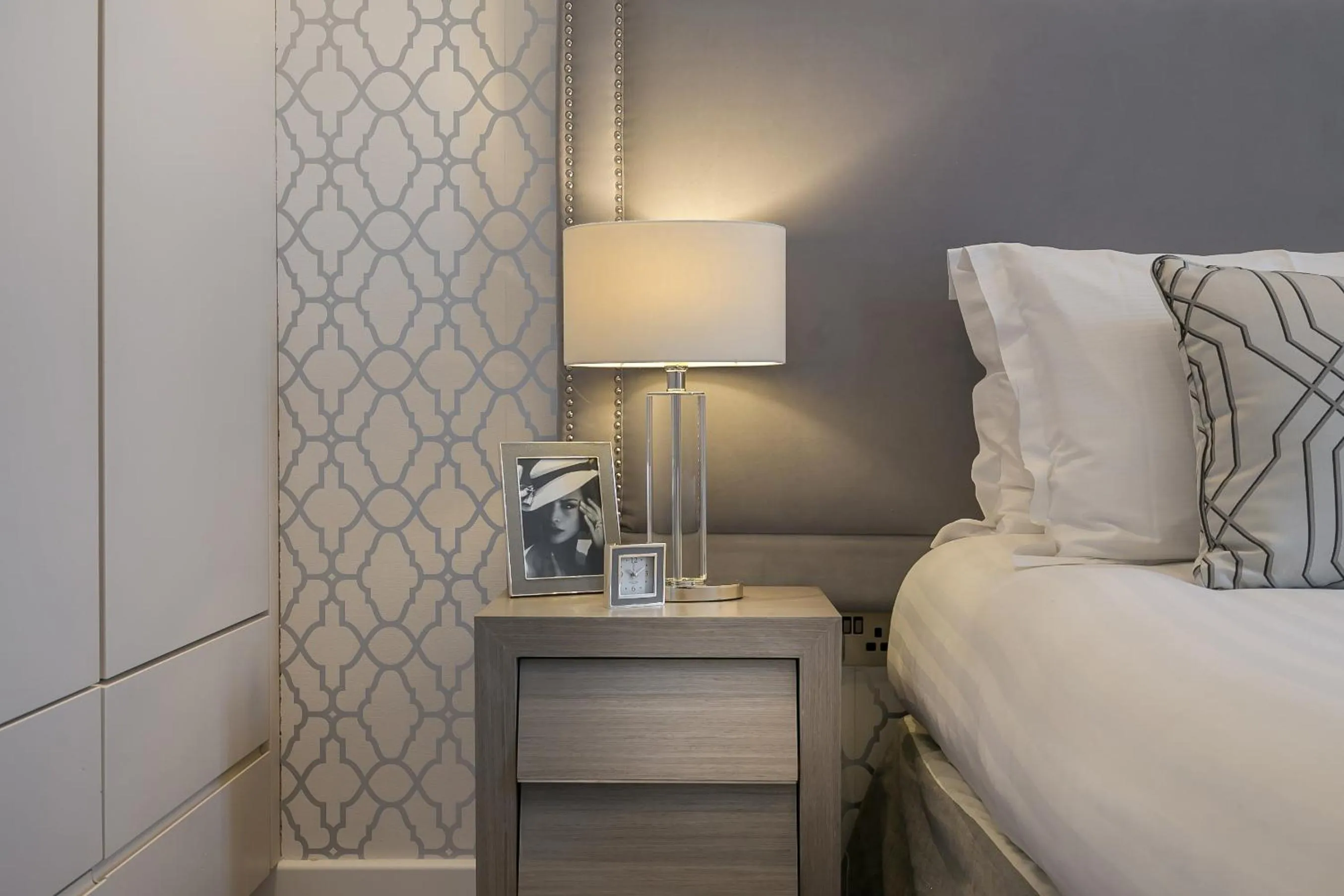 Bed in Chilworth Court