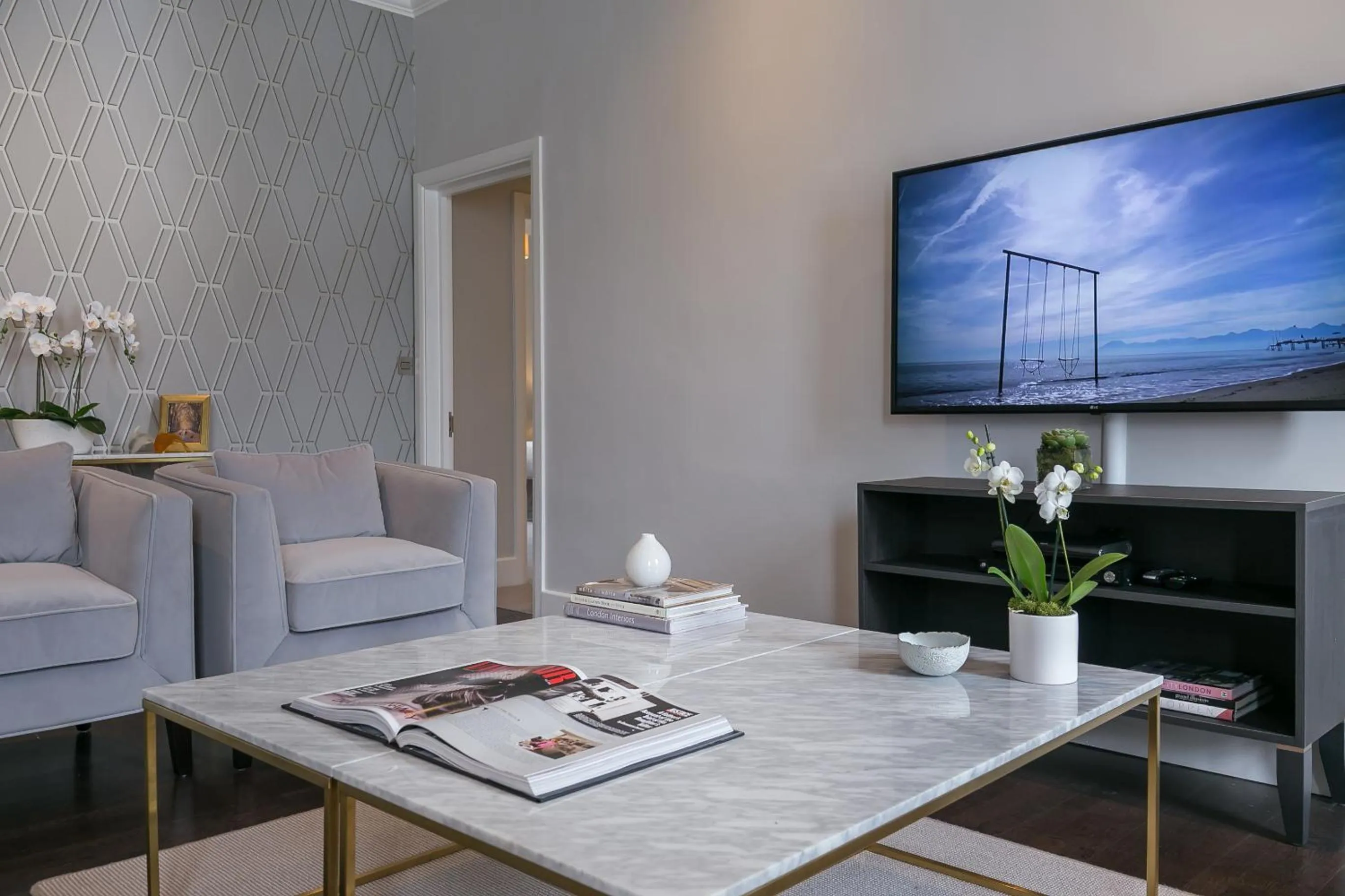 TV and multimedia in Chilworth Court