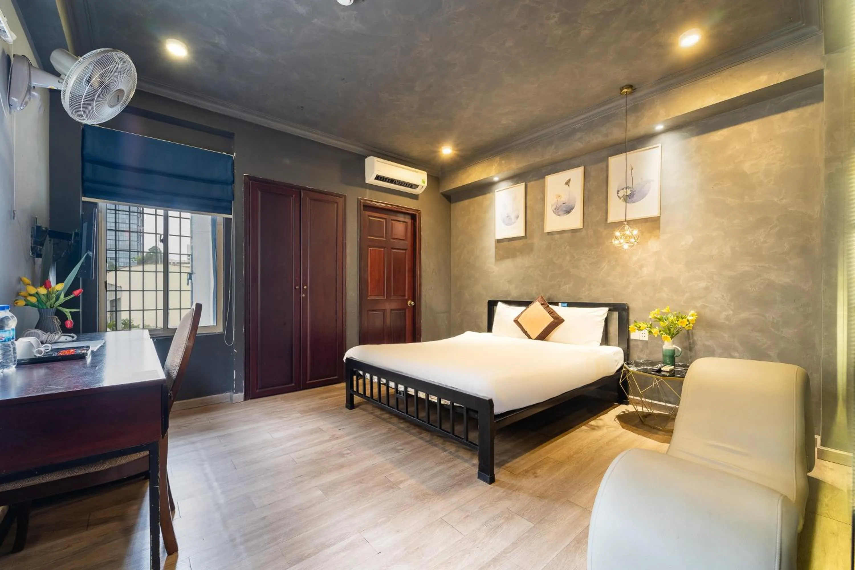 View (from property/room), Bed in Happy Homes Ben Thanh Central