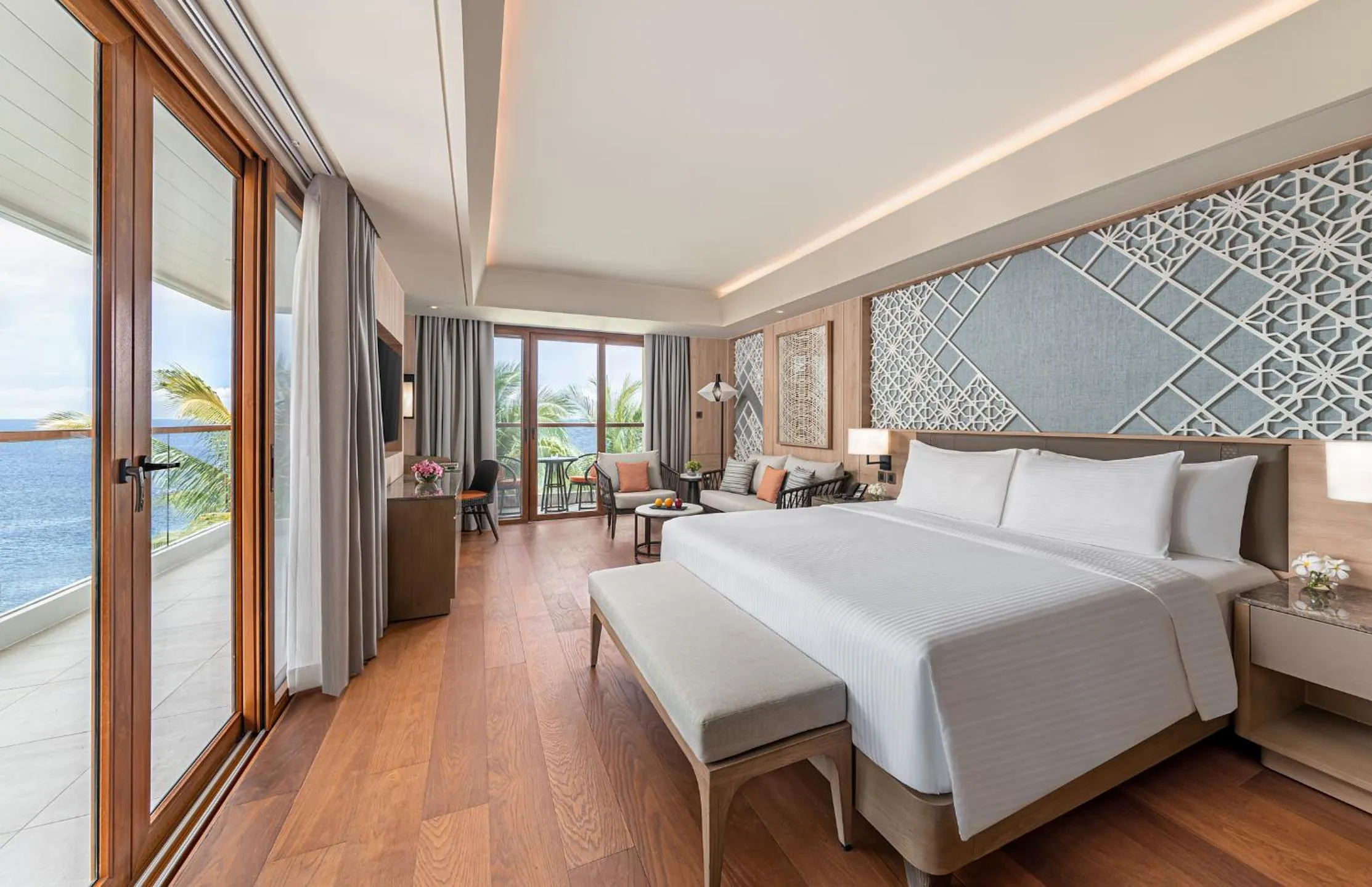 Seating area, Bed in Henann Premier Coast Resort