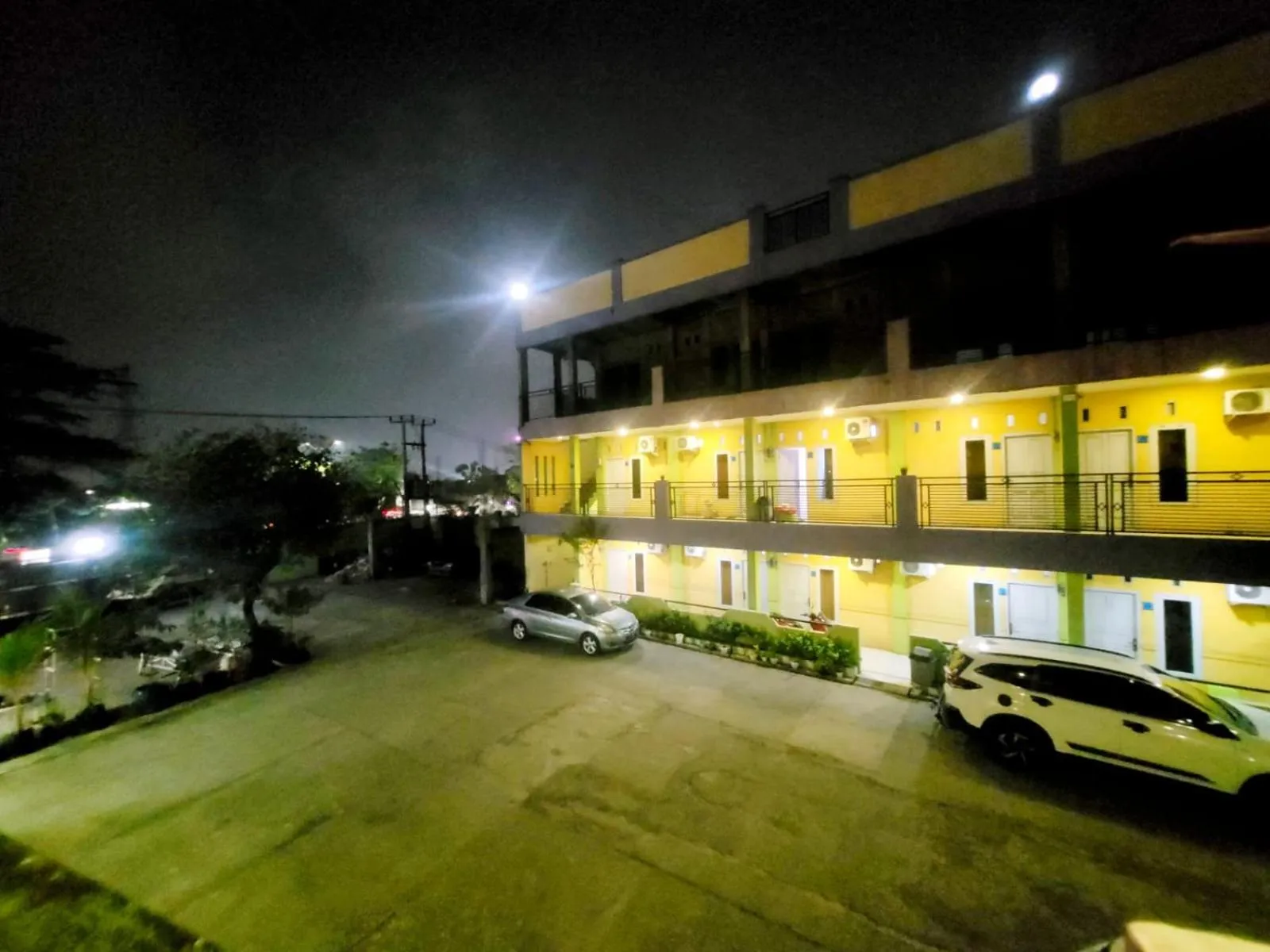 Property building in Wisma Gahalta by Fans