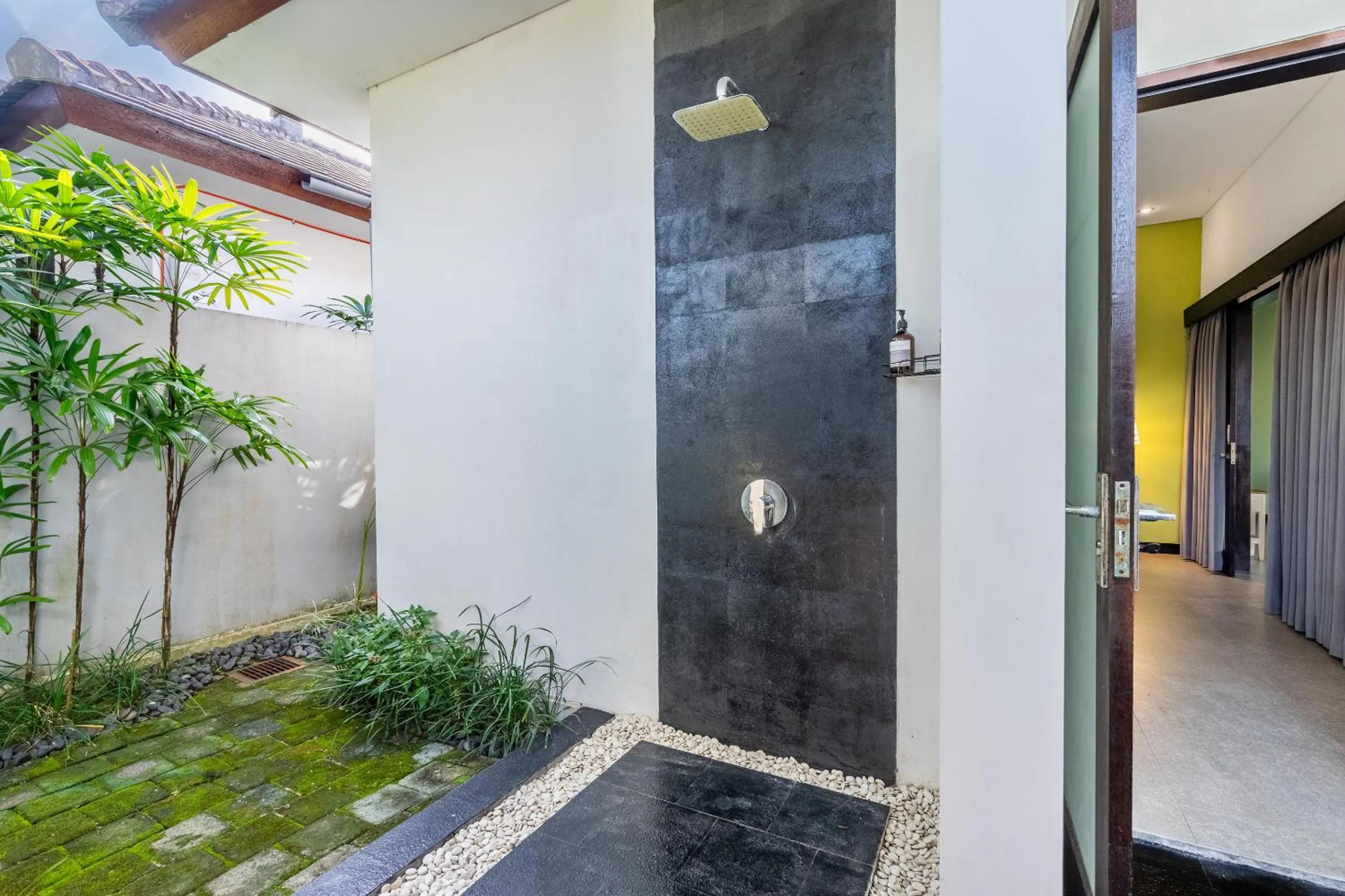 Shower in Ubud Residences 888 - Complex Private Villas with pools