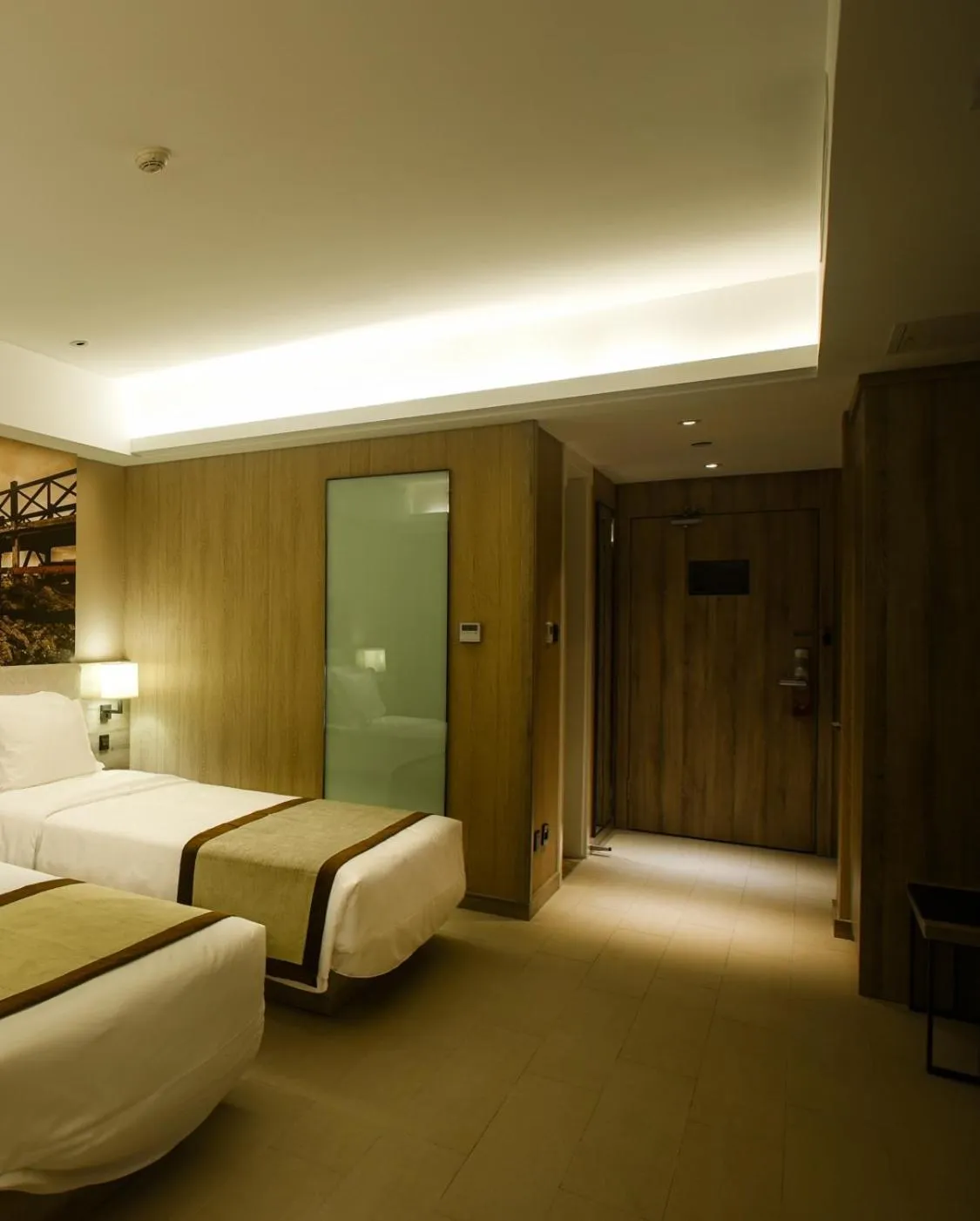 Atour Hotel Qinhuangdao Xiangxi Sea