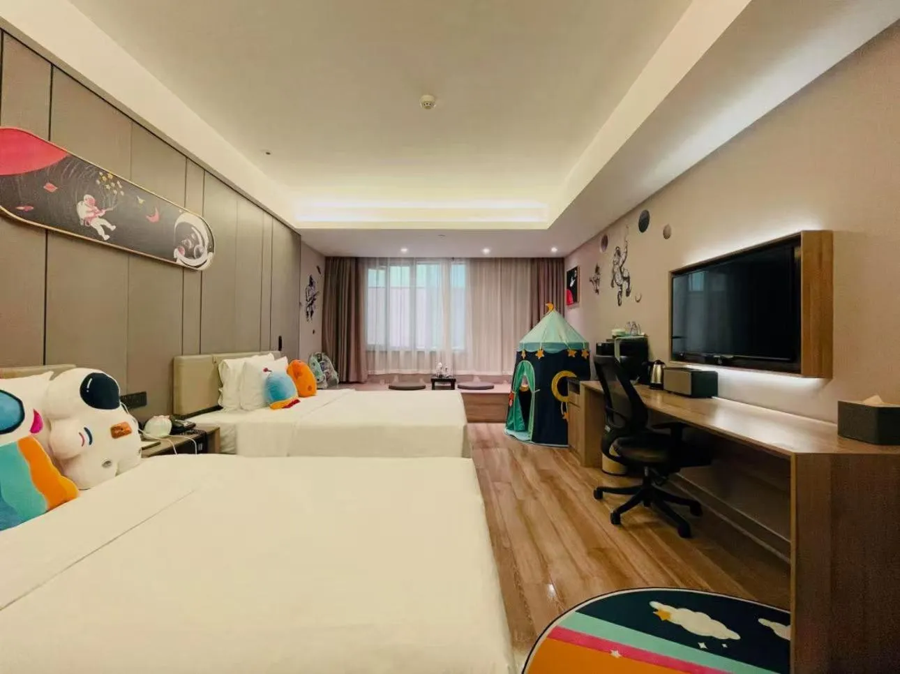 Bed in Atour Music Hotel Hangzhou West Lake