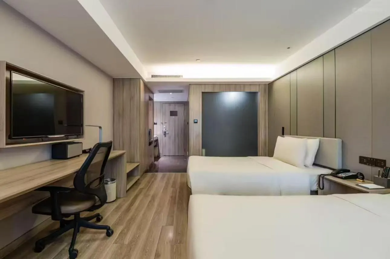 Bed in Atour Music Hotel Hangzhou West Lake