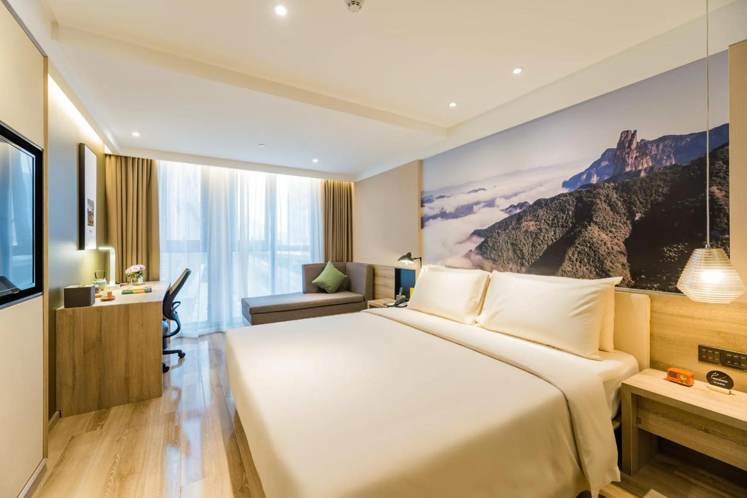 Bed in Atour Hotel Hangzhou West Lake Cultural Plaza Shangtang Road