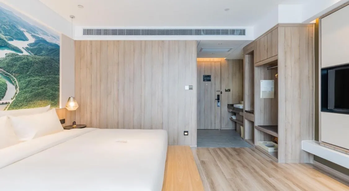 Bed in Atour Hotel Ningbo International Convention and Exhibition Center