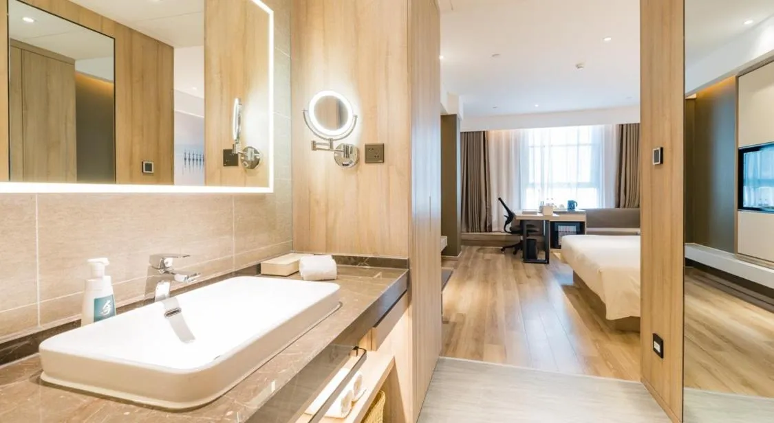 Bed in Atour Hotel Ningbo International Convention and Exhibition Center