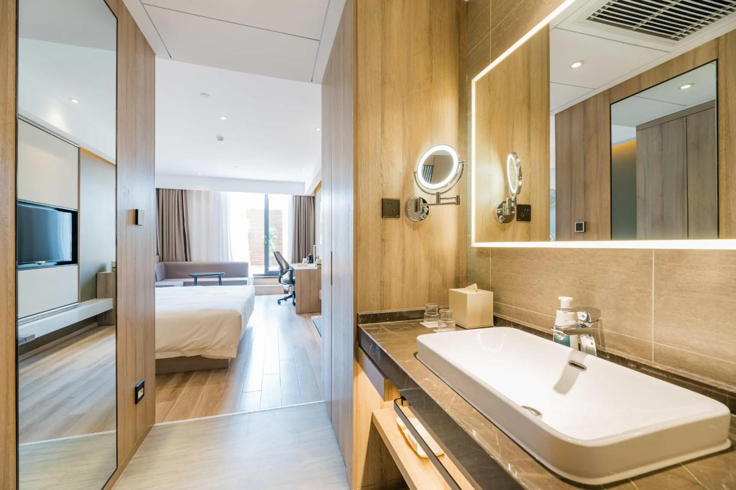 Bed in Atour Hotel Ningbo International Convention and Exhibition Center