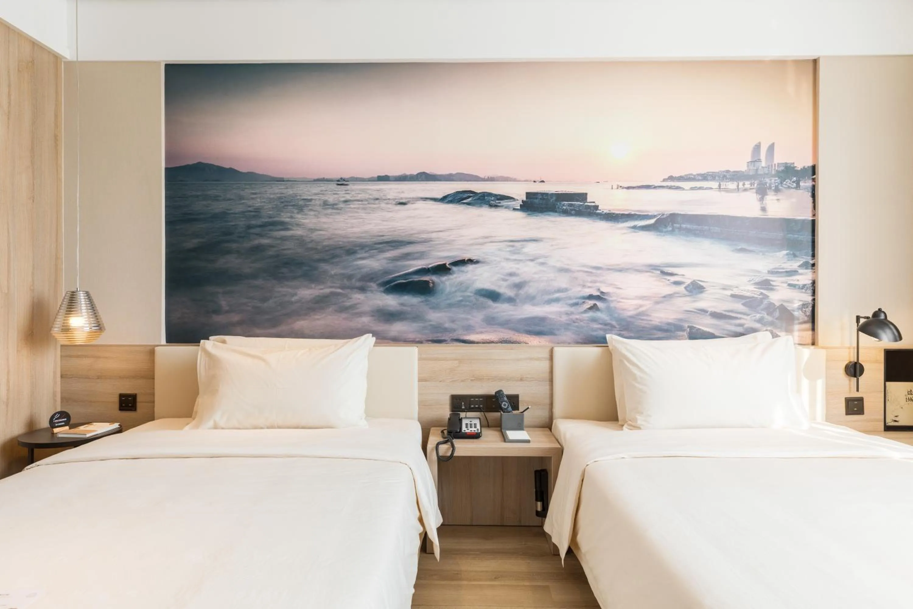 Bed in Atour Hotel Xiamen Jimei University