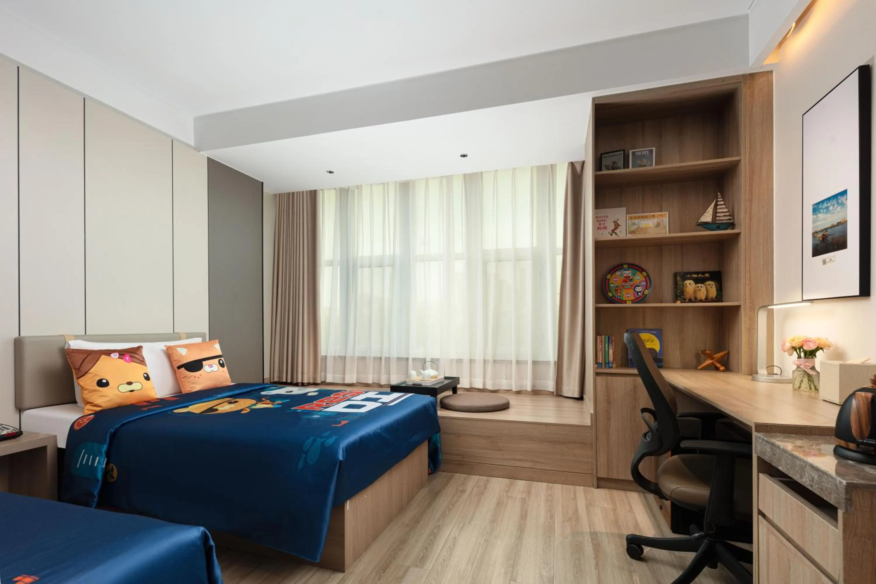 Property building, Bed in Atour Hotel Yantai South Station Yingchun Street
