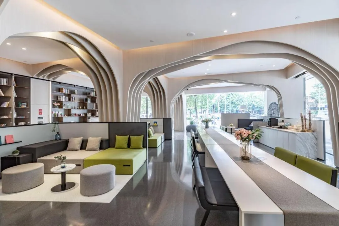 Lobby or reception in Atour Hotel Guangzhou Huadu Square