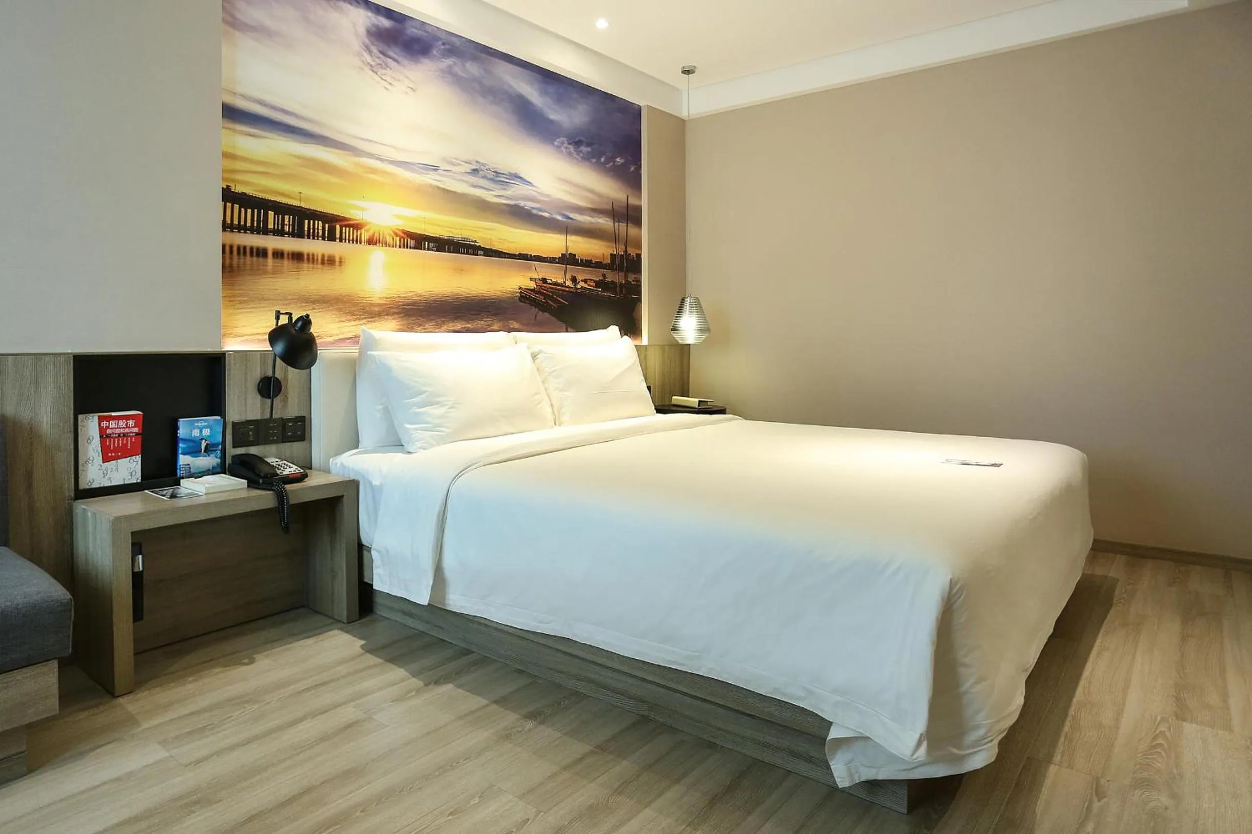 Bed in Atour Hotel Shenzhen Nanshan Coast City
