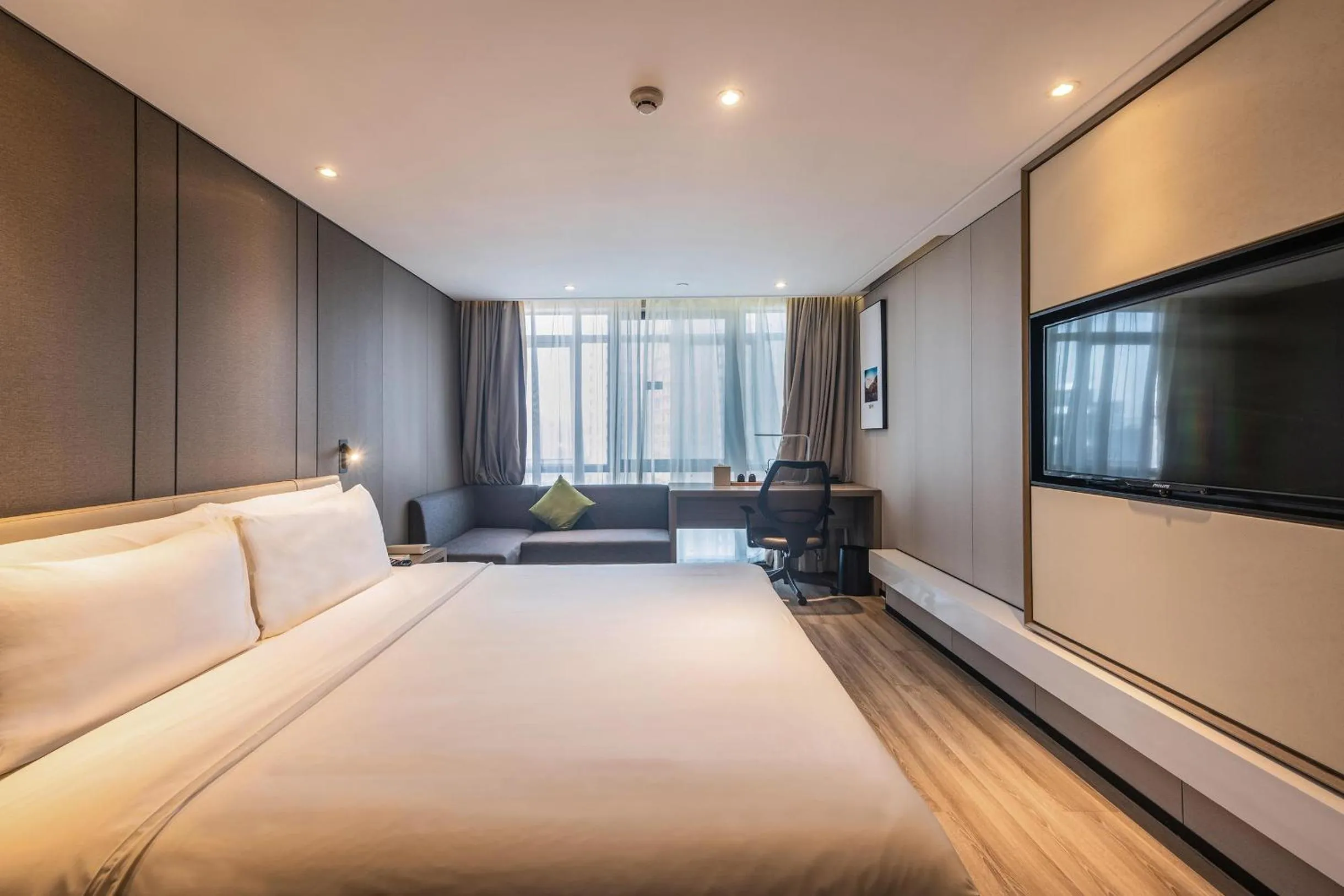 Bed in Atour Hotel Shenzhen Nanshan Coast City