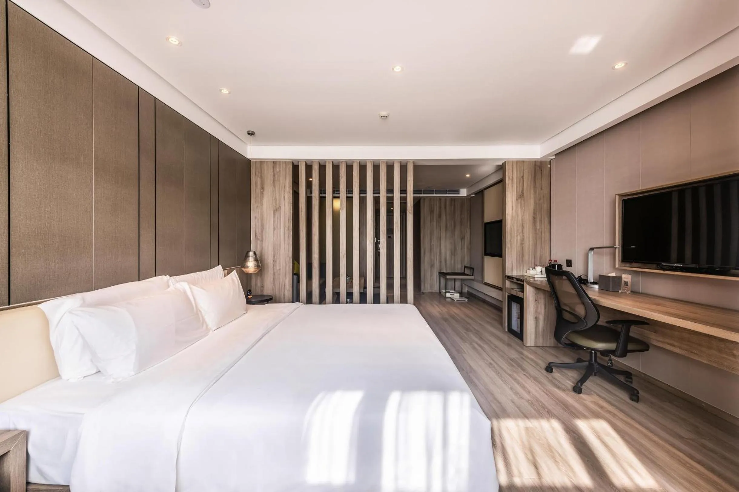 Bed in Atour Hotel Shenzhen Nanshan Coast City