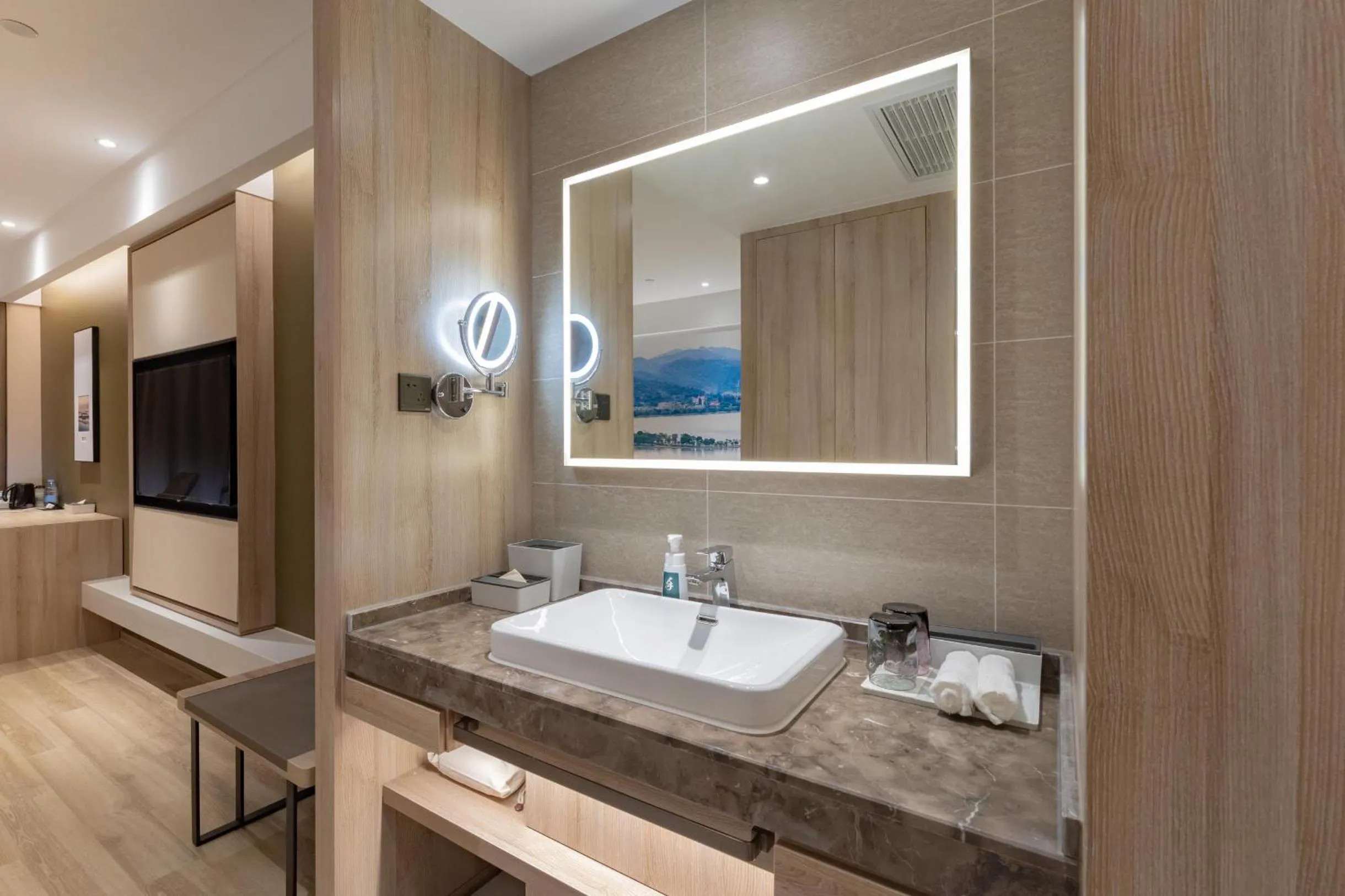 Atour Hotel Chaozhou Ancient Town People's Square