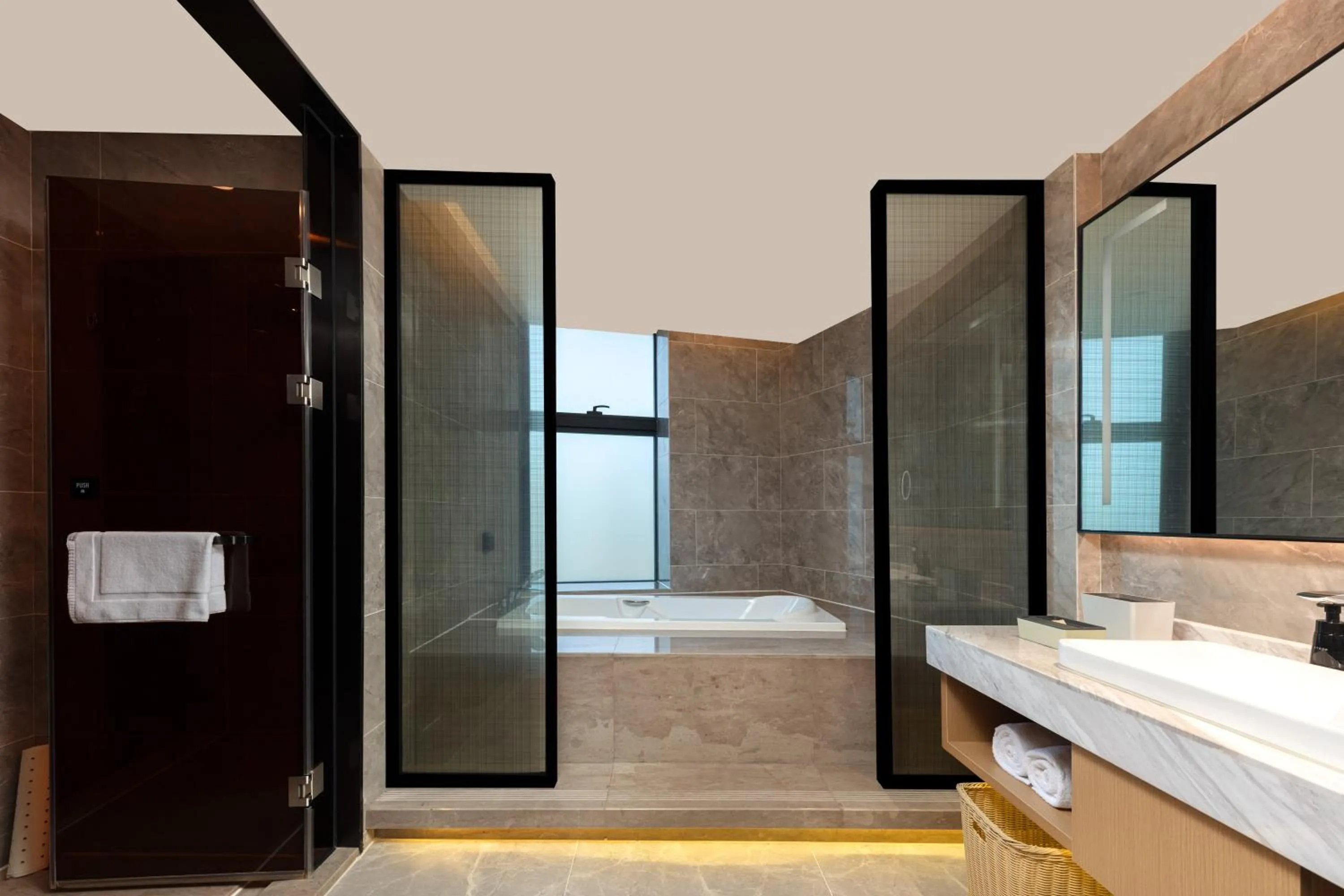 Atour S Hotel Chongqing Crown International