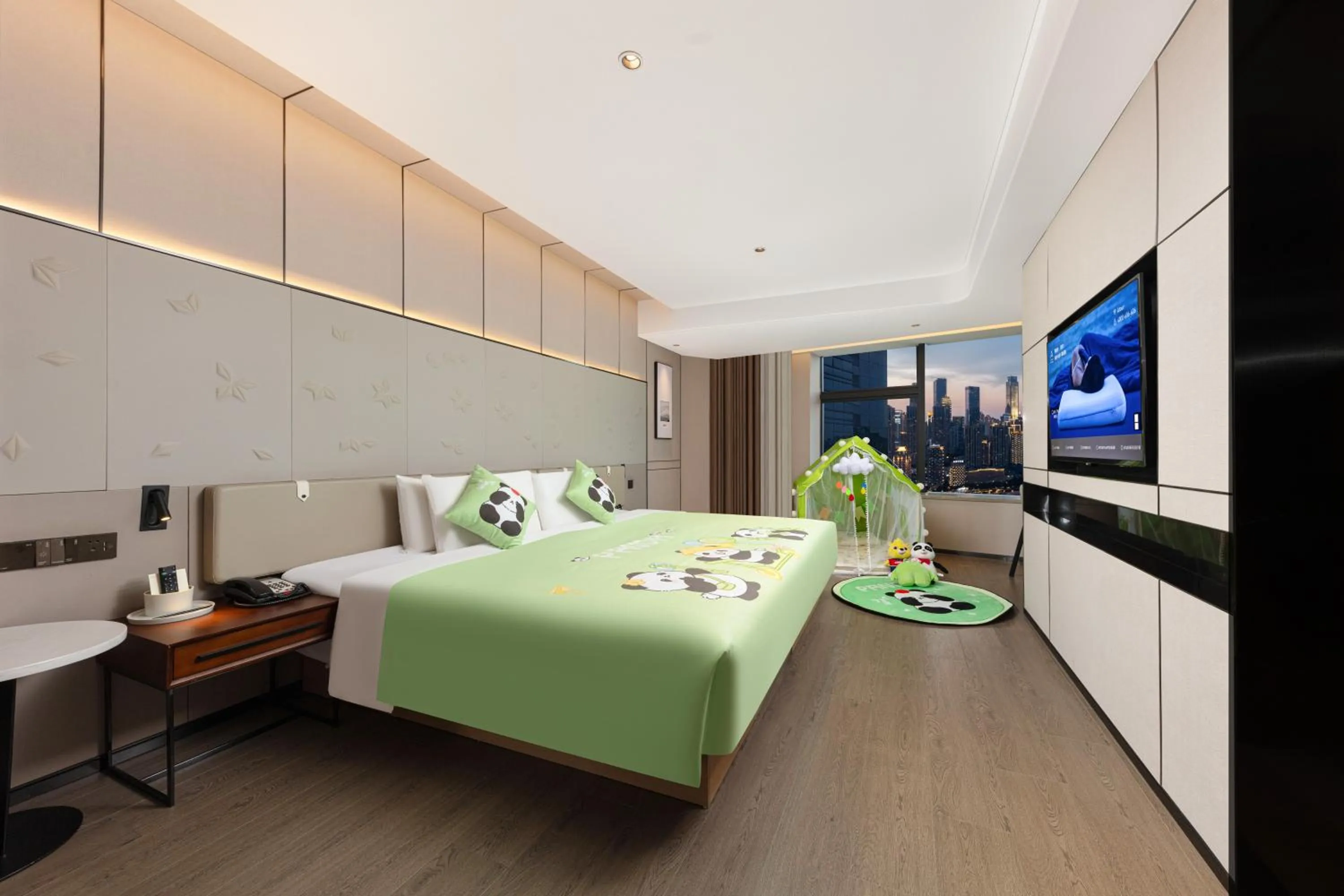 Bed in Atour S Hotel Chongqing Crown International