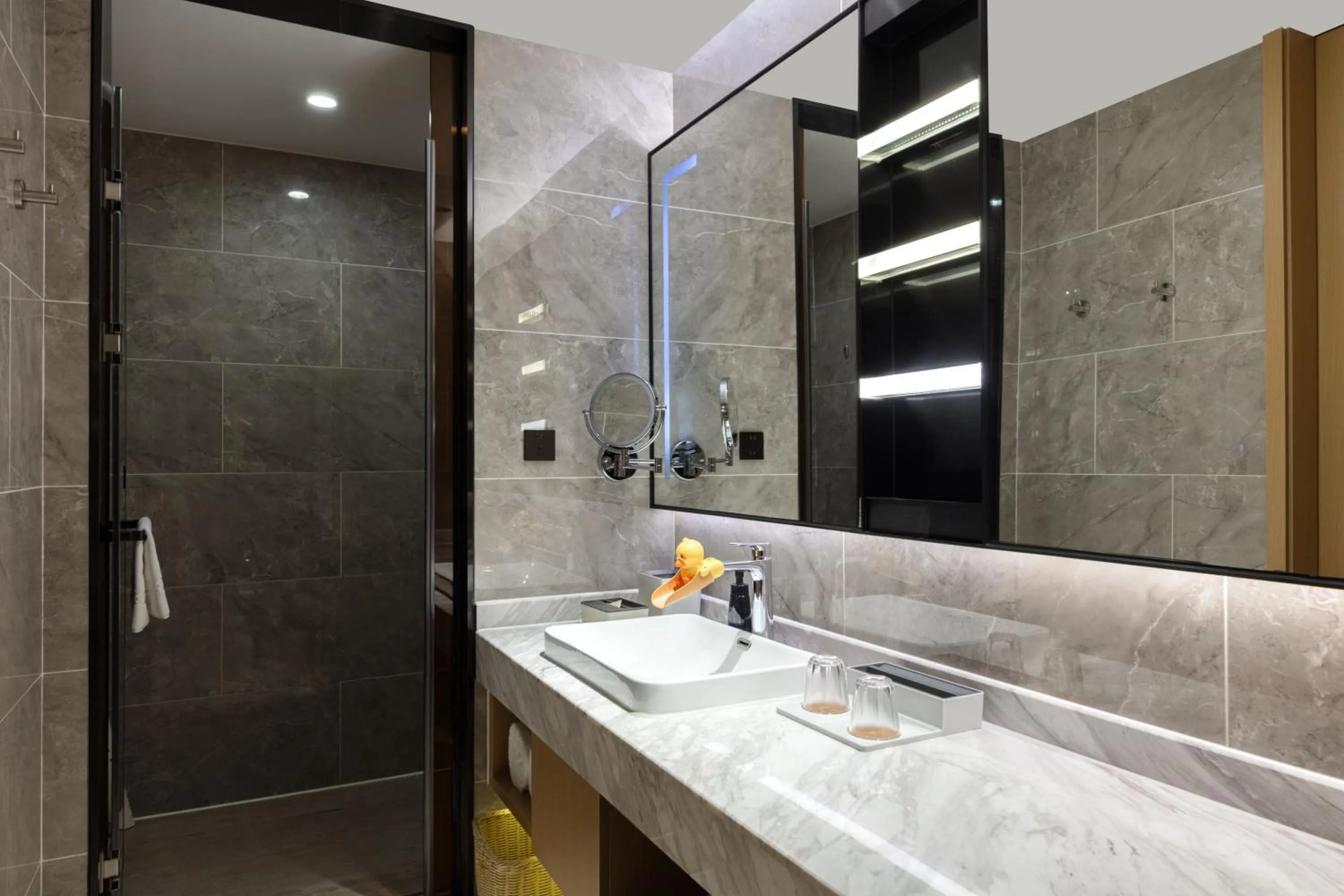 Atour S Hotel Chongqing Crown International