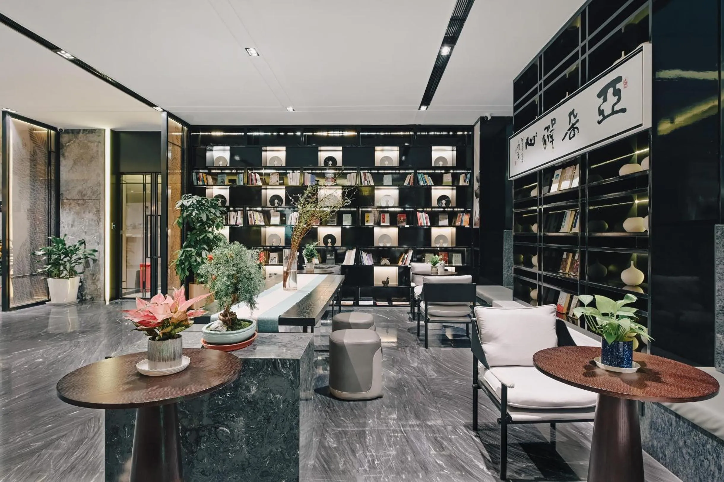 Atour Hotel Beijing Dahongmen Yintai