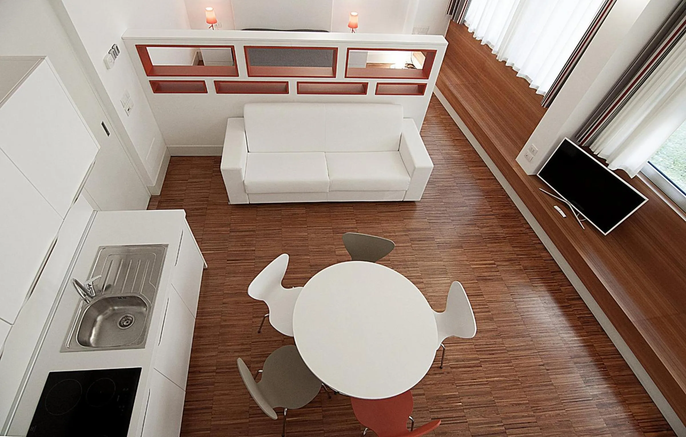 TV and multimedia, Bed in BB Hotels Aparthotel Desuite