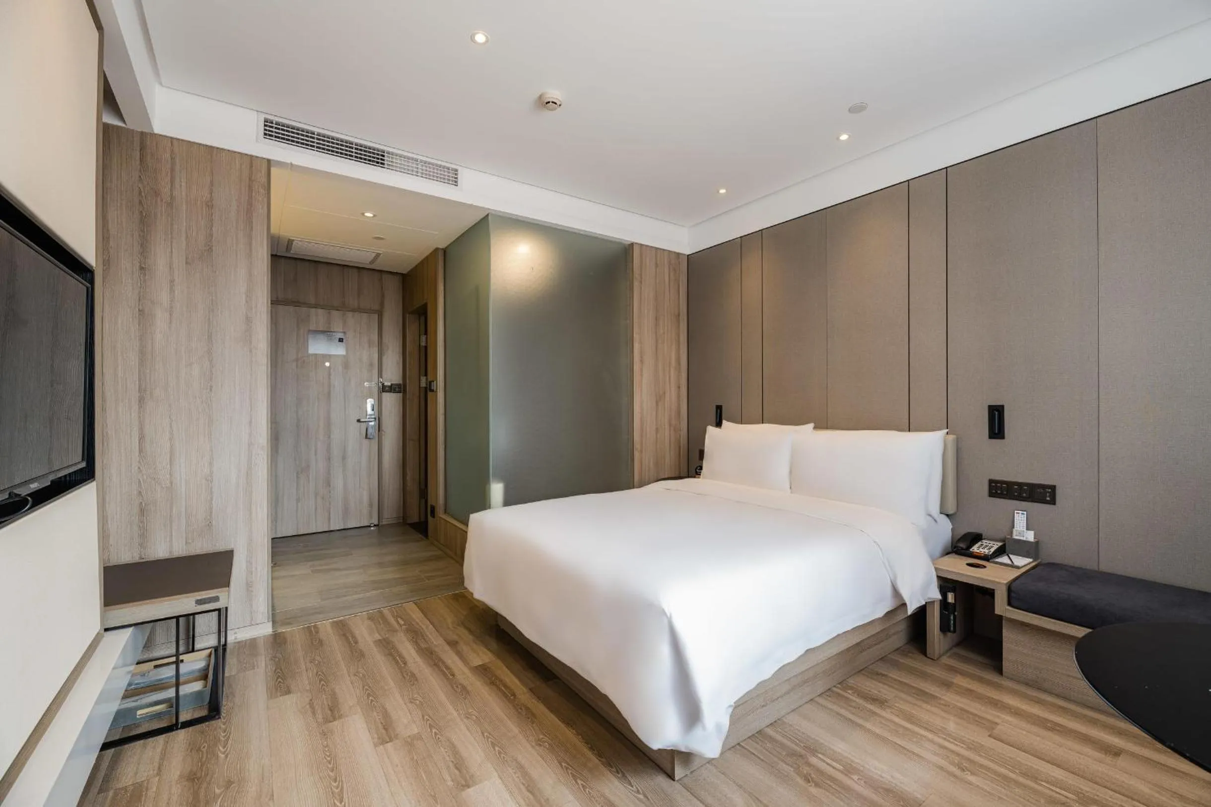 Atour Hotel Beijing Yansha Sanyuan Bridge