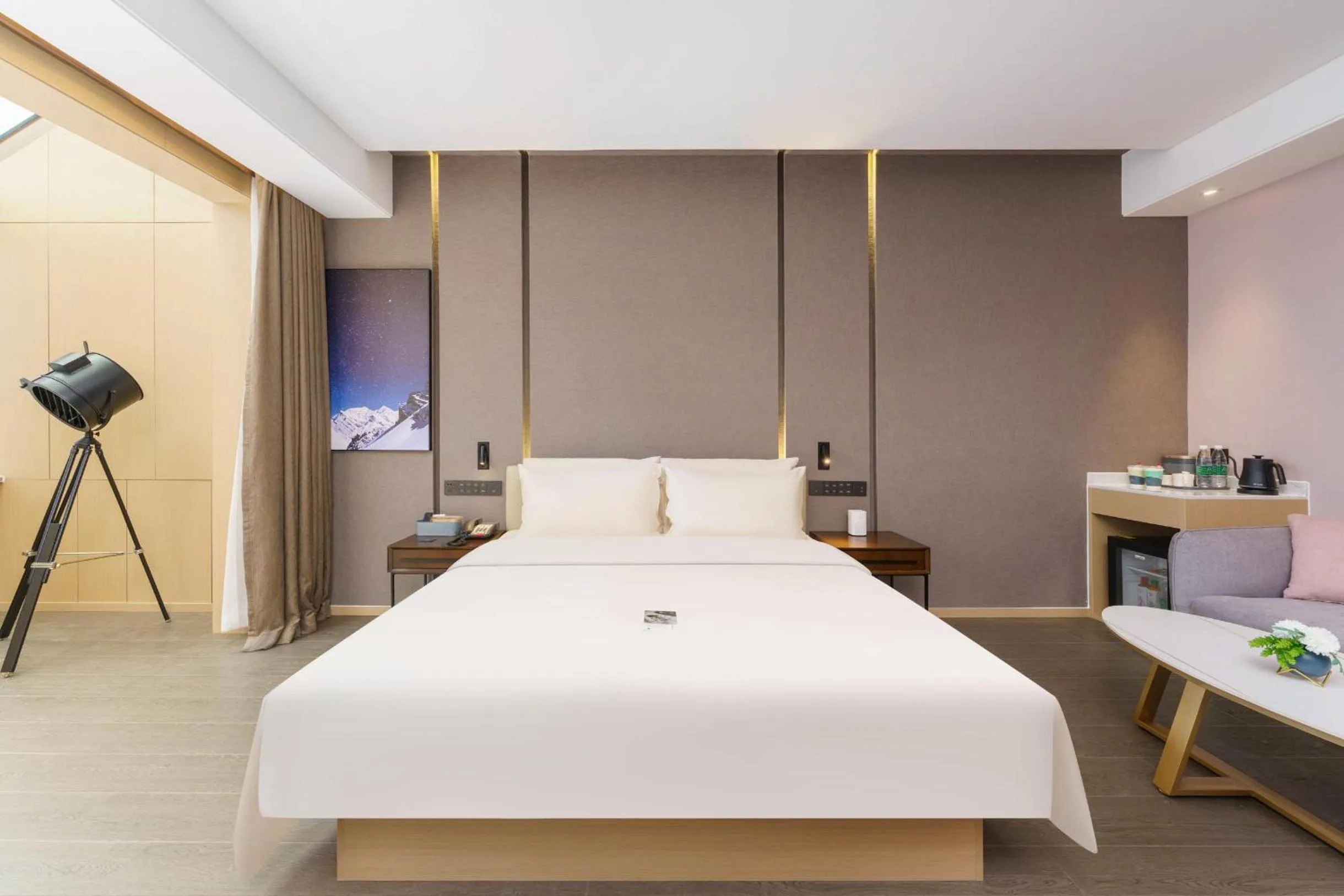 Bed in Atour S Hotel Xinghai Square