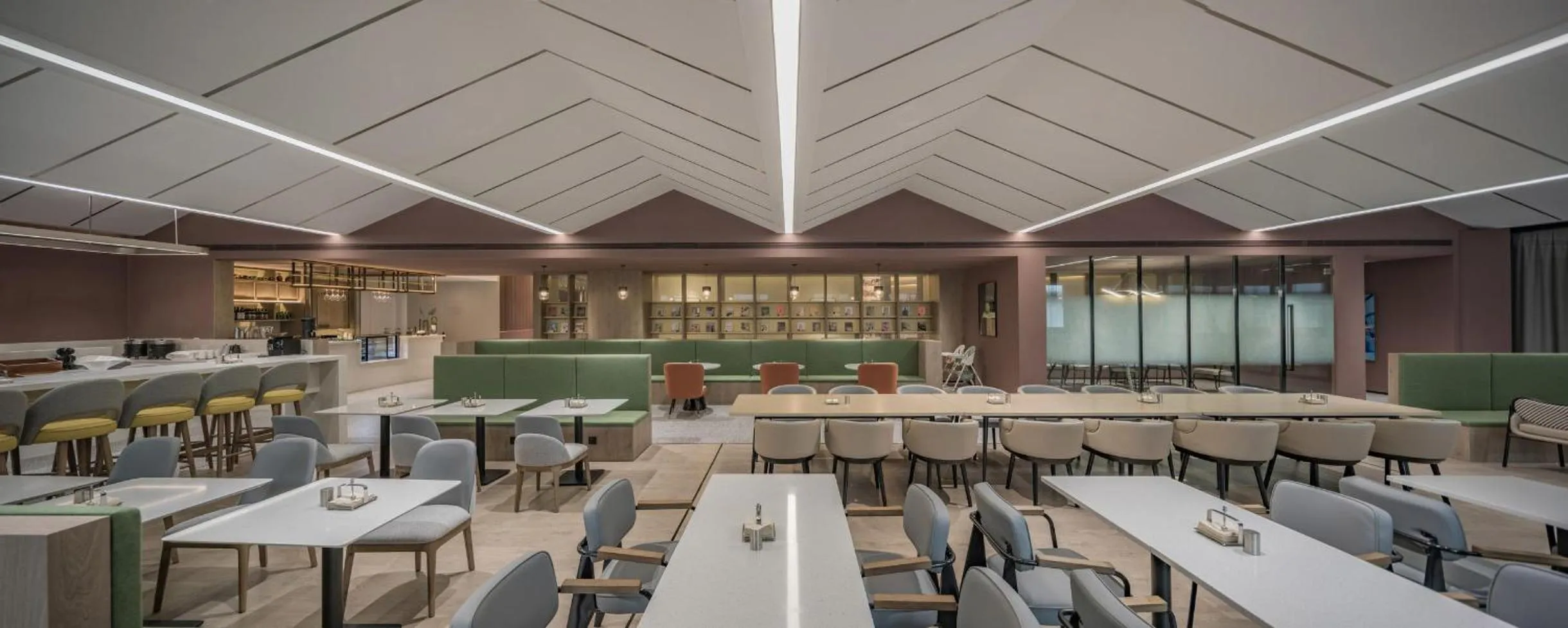 Restaurant/places to eat in Atour S Hotel Shanghai Hongqiao Center Aegean-Late night Congee