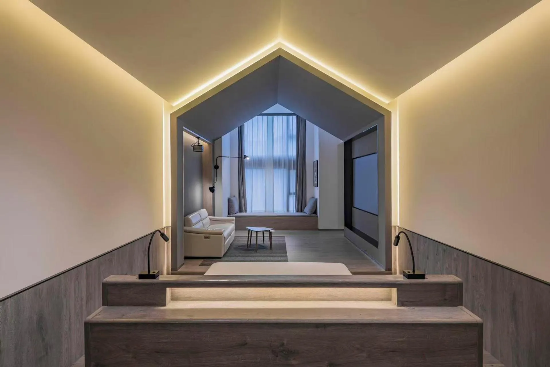 Photo of the whole room, Bed in Atour S Hotel Shanghai Hongqiao Center Aegean-Late night Congee