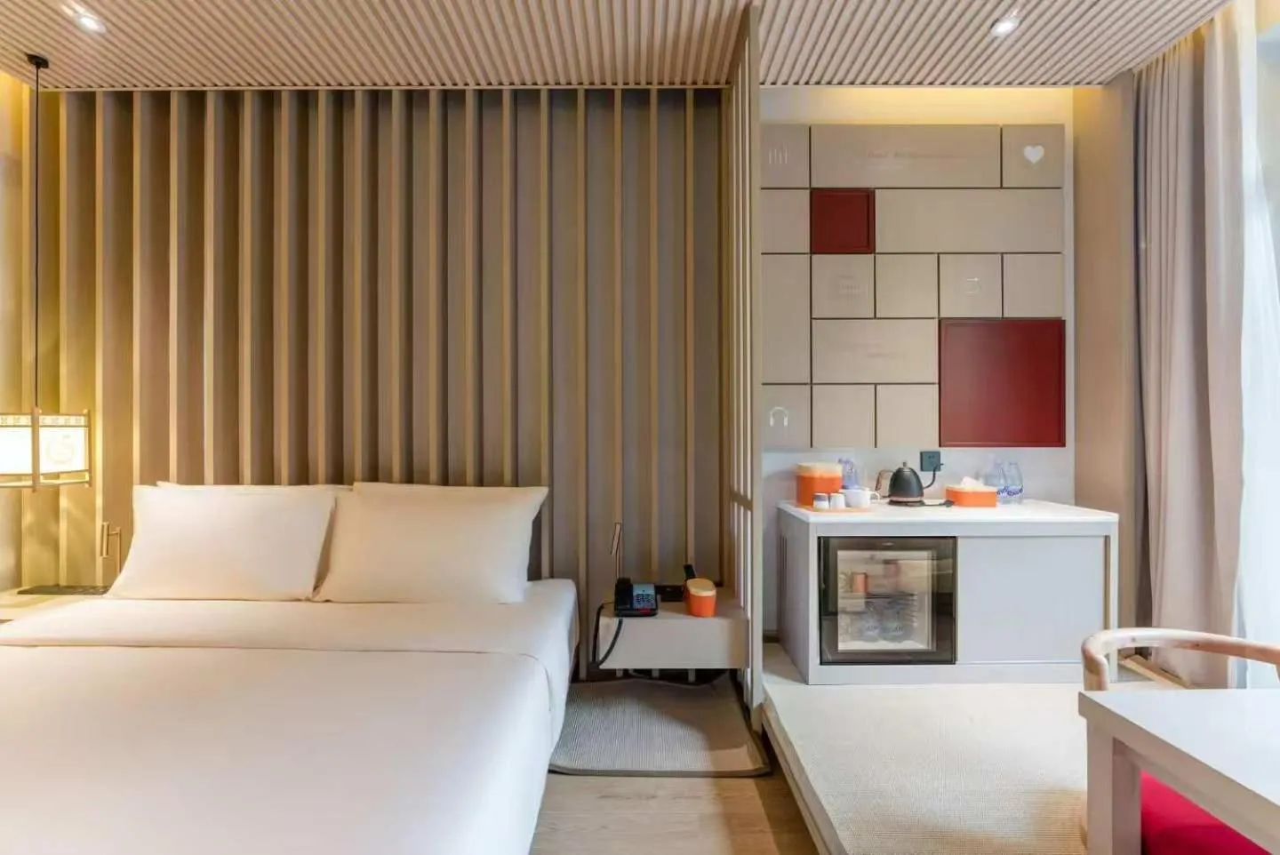 Bed in Atour Hotel Chongqing Tiandi NetEase Cloud Music