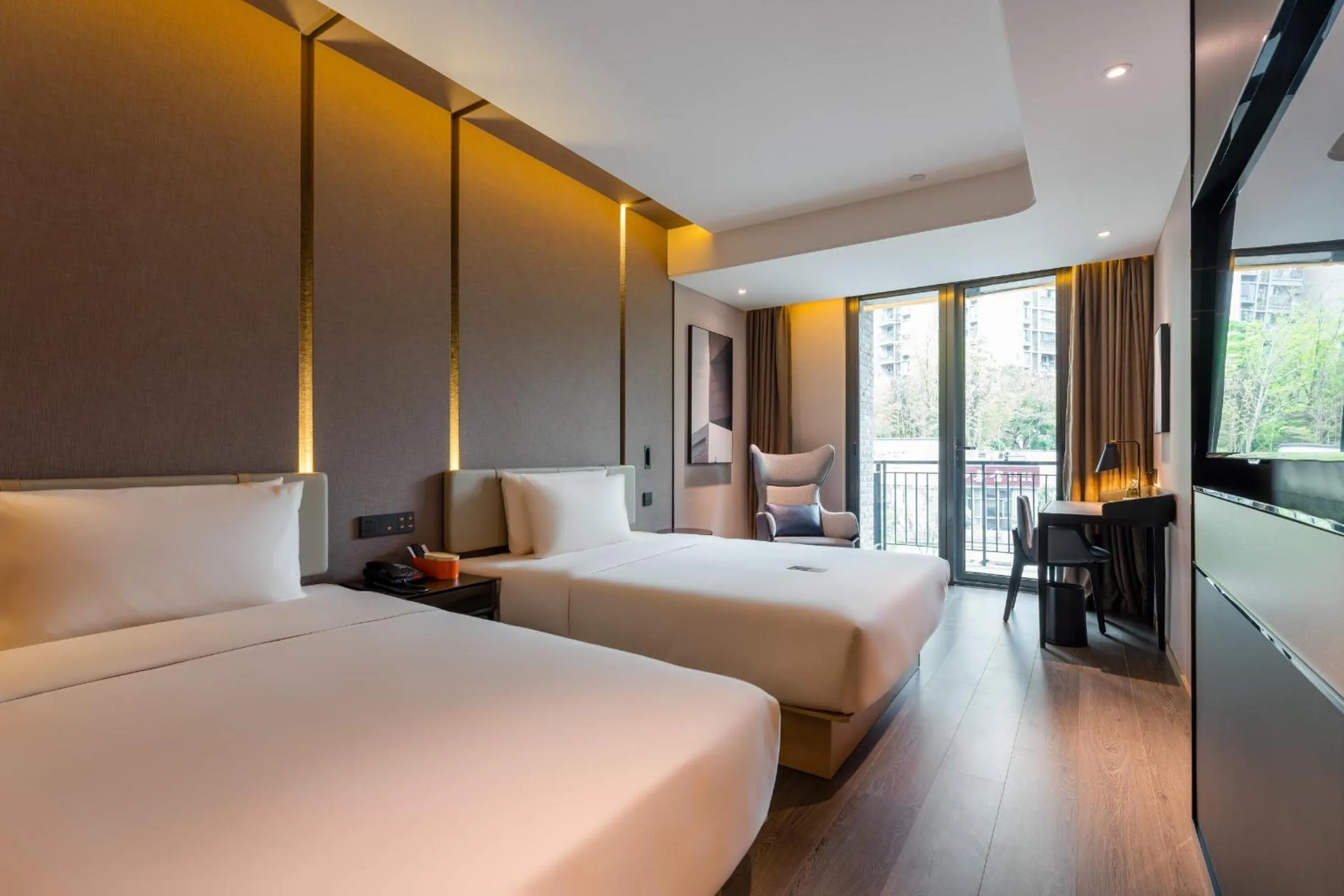 Bed in Atour Hotel Chongqing Tiandi NetEase Cloud Music