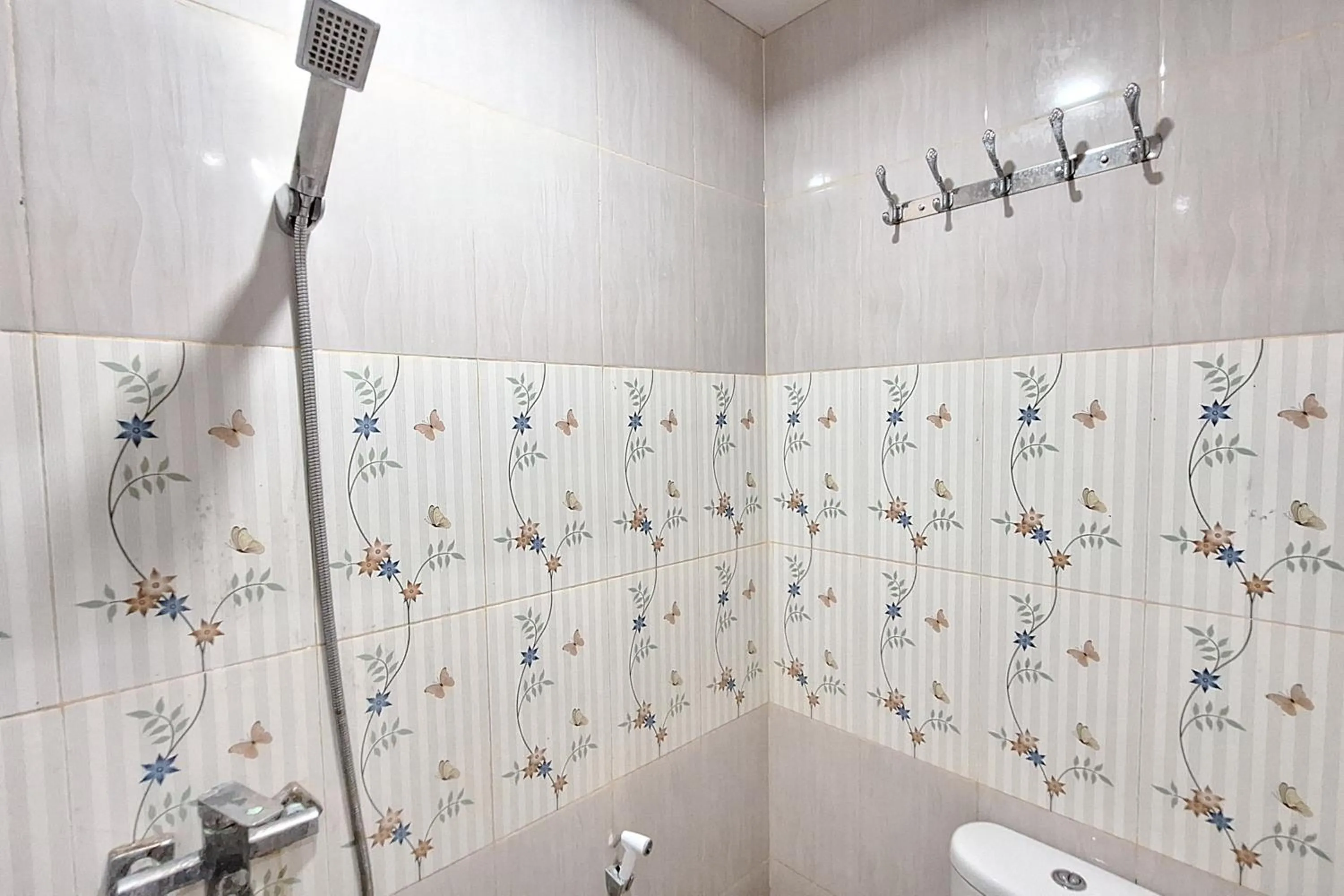 Bathroom in Hotel Jelita Mentawai Redpartner