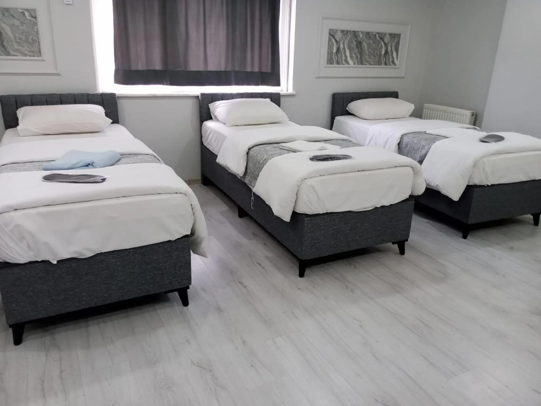 Bed in JOE BLACK APART