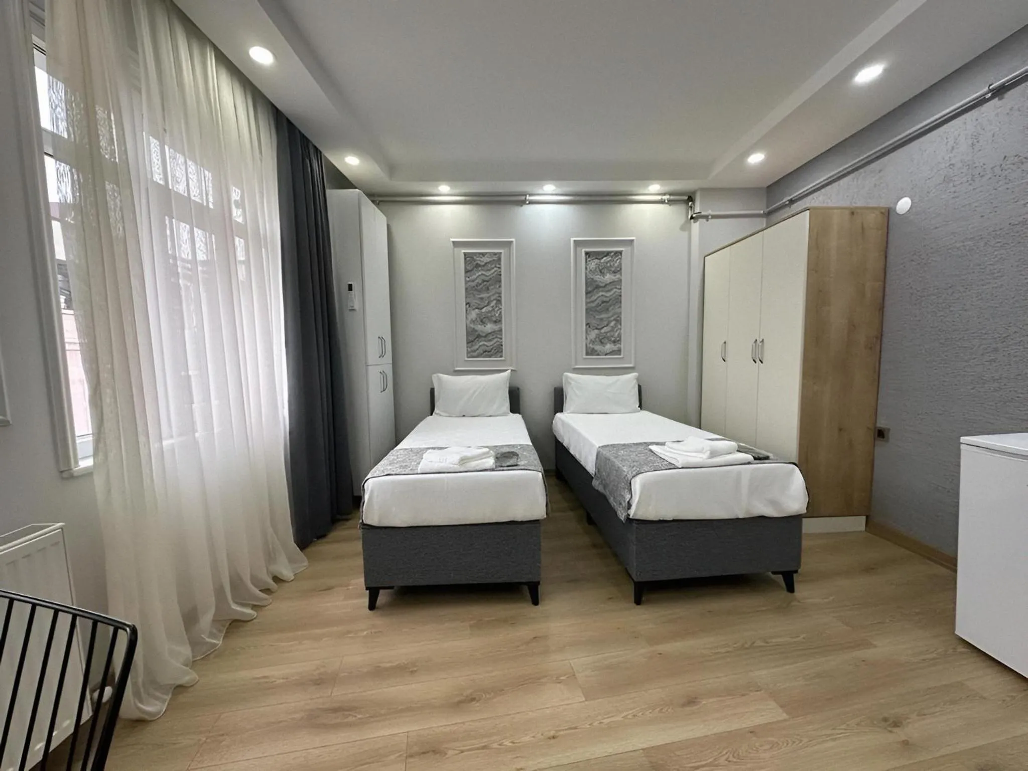 Bedroom, Bed in JOE BLACK APART