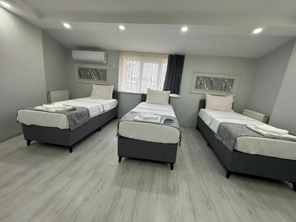 Bed in JOE BLACK APART