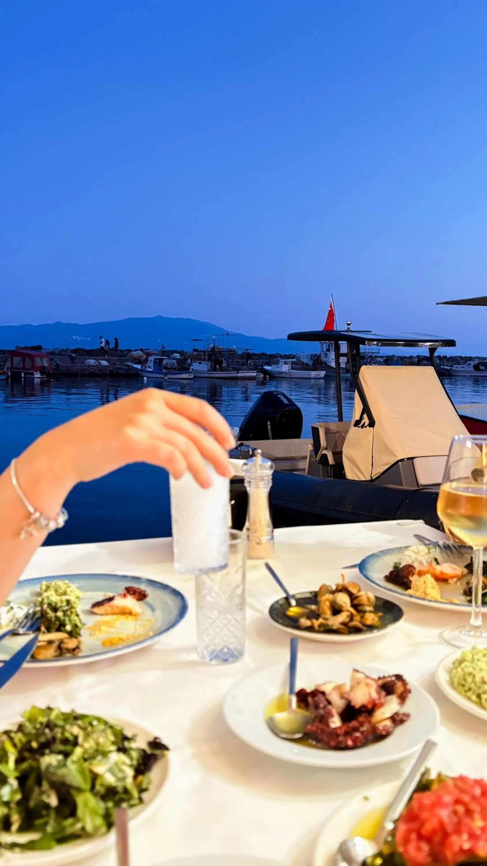 Assos Troy Port Hotel