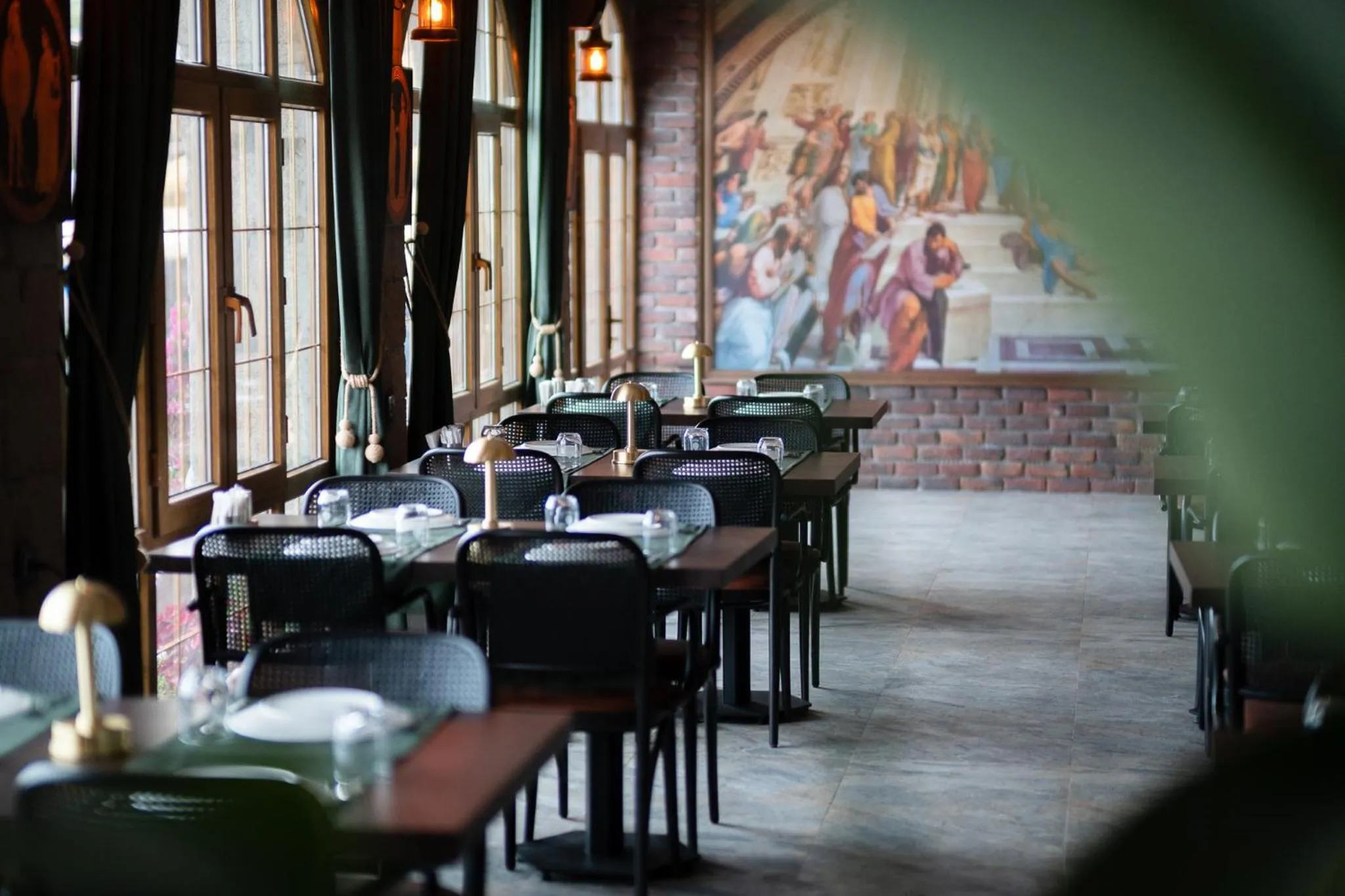 Restaurant/places to eat in Assos Troy Port Hotel