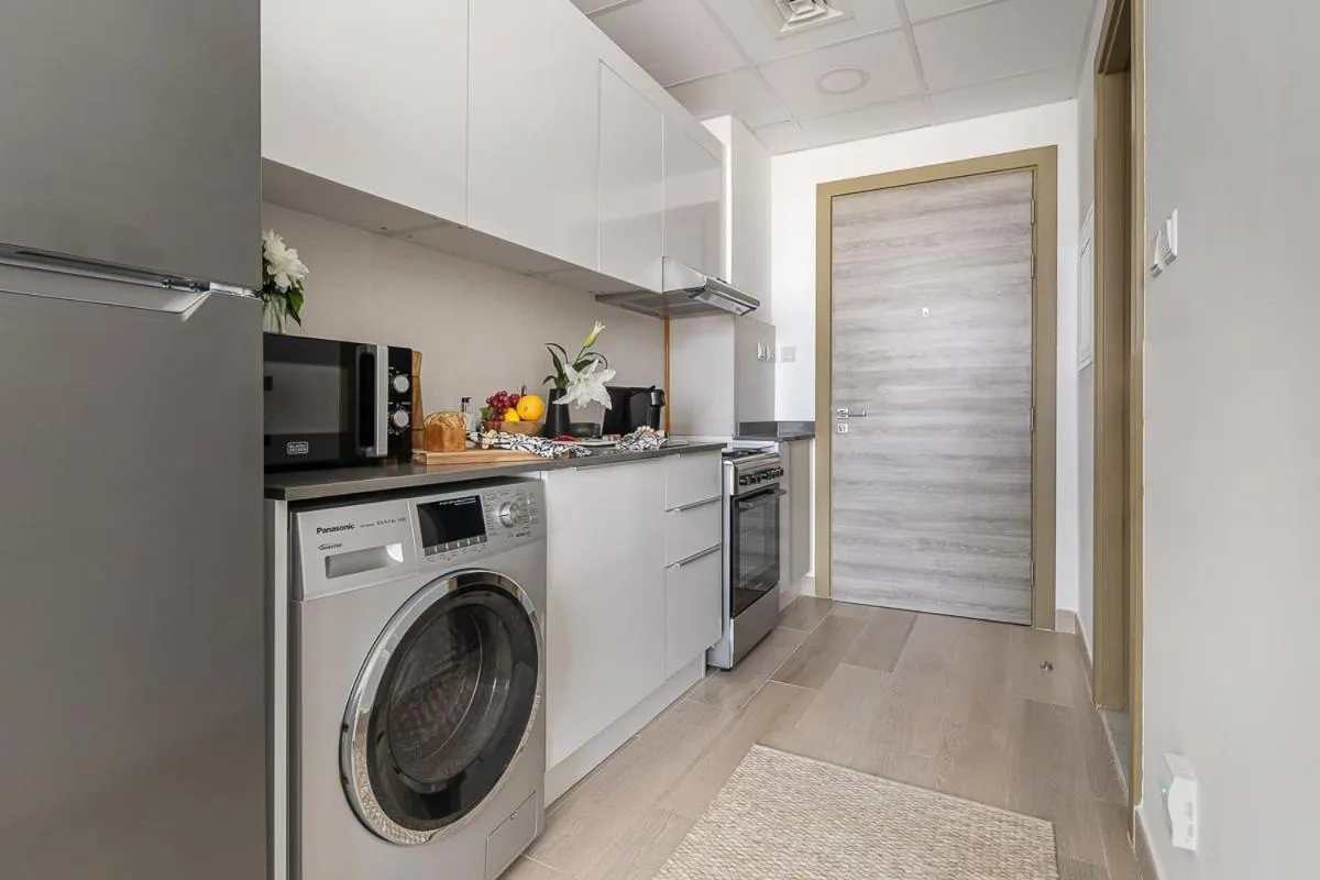 Frank Porter - Bloom Heights