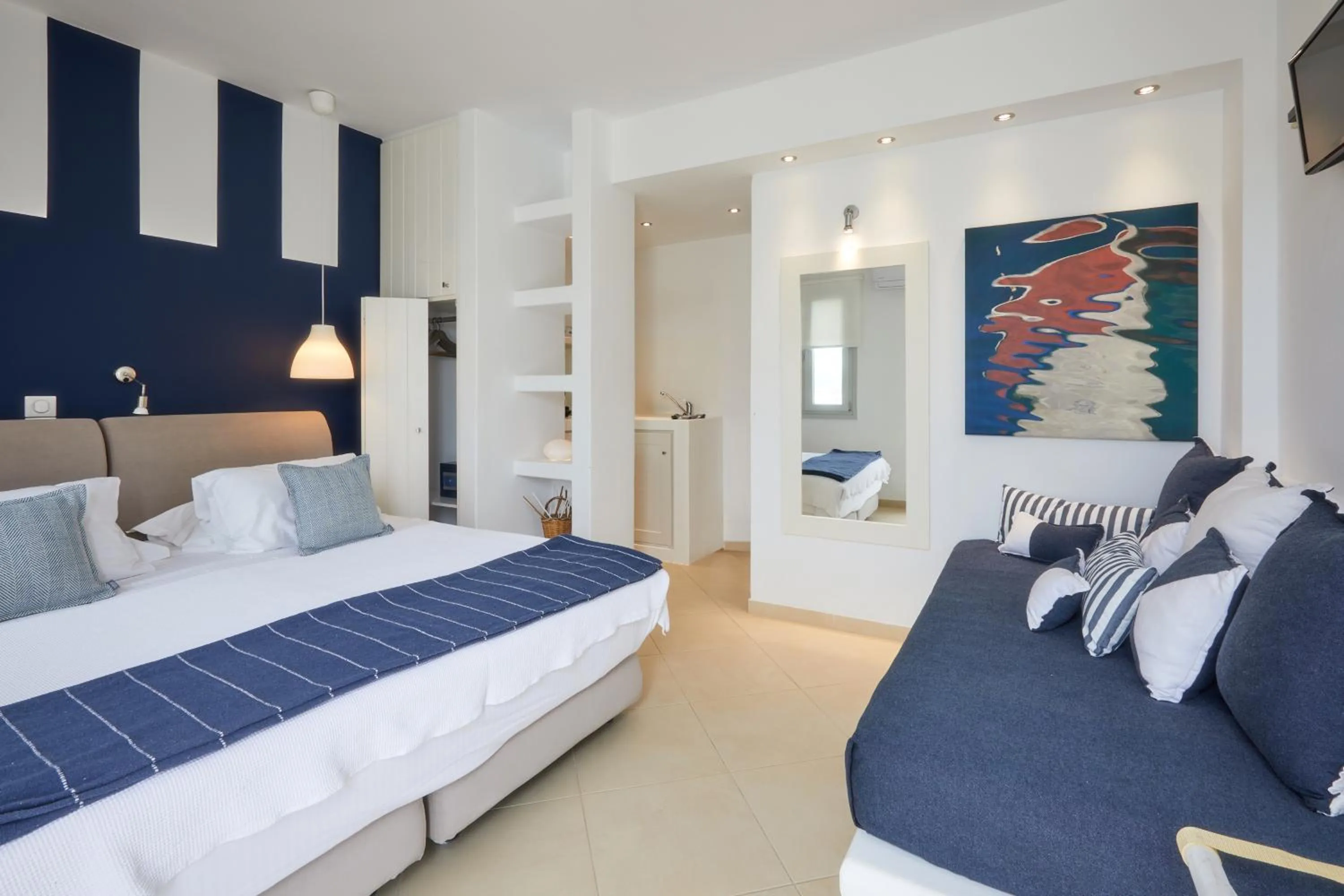 Bedroom, Bed in Romantica Suites