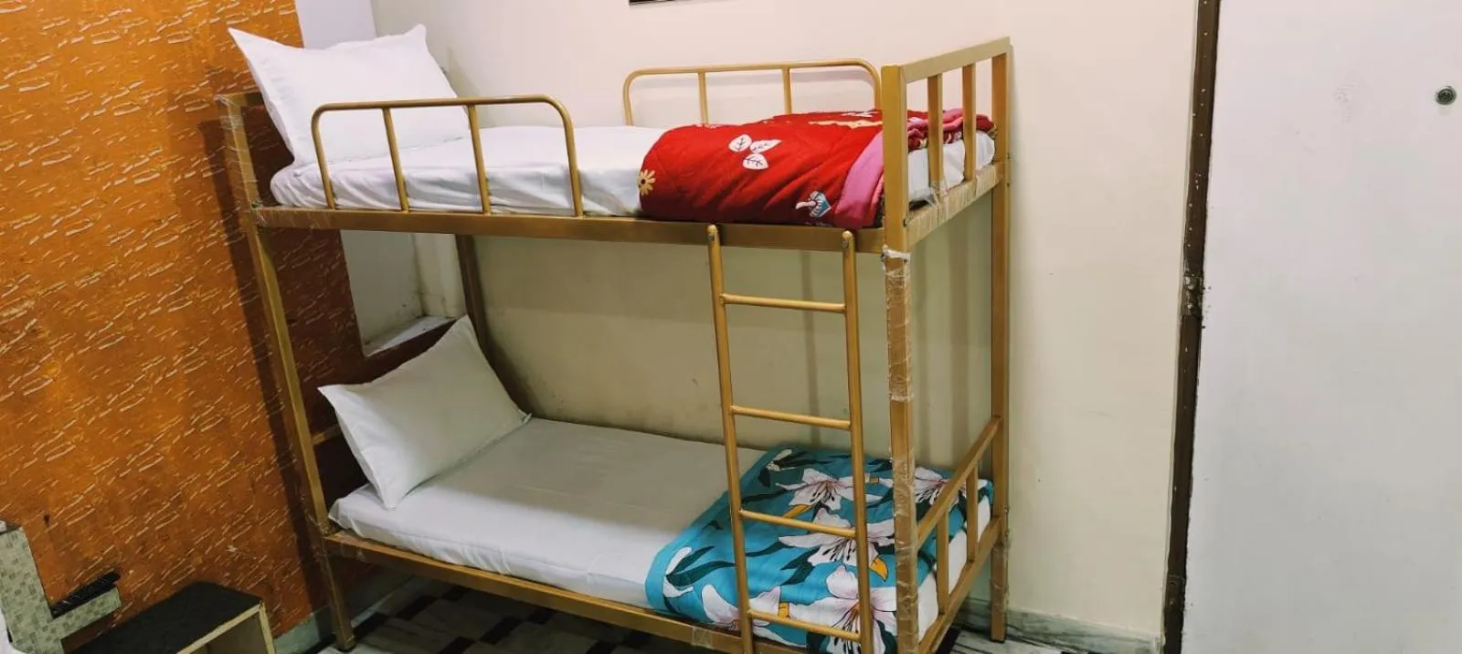 bunk bed, Bed in HOTEL HAYAT RESIDENCY