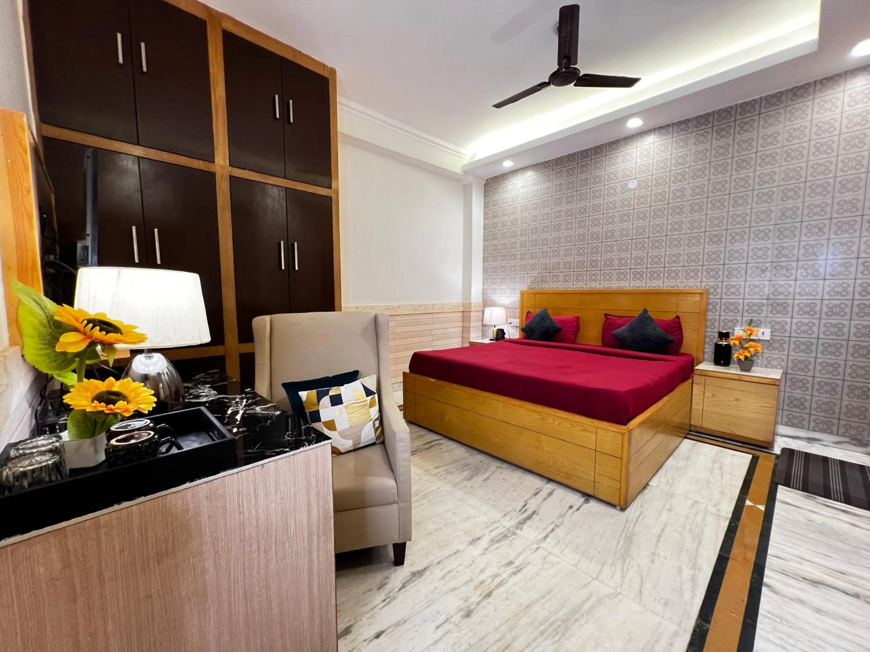 Photo of the whole room in Divine Inn Hotel Near Rajouri Garden Main Market