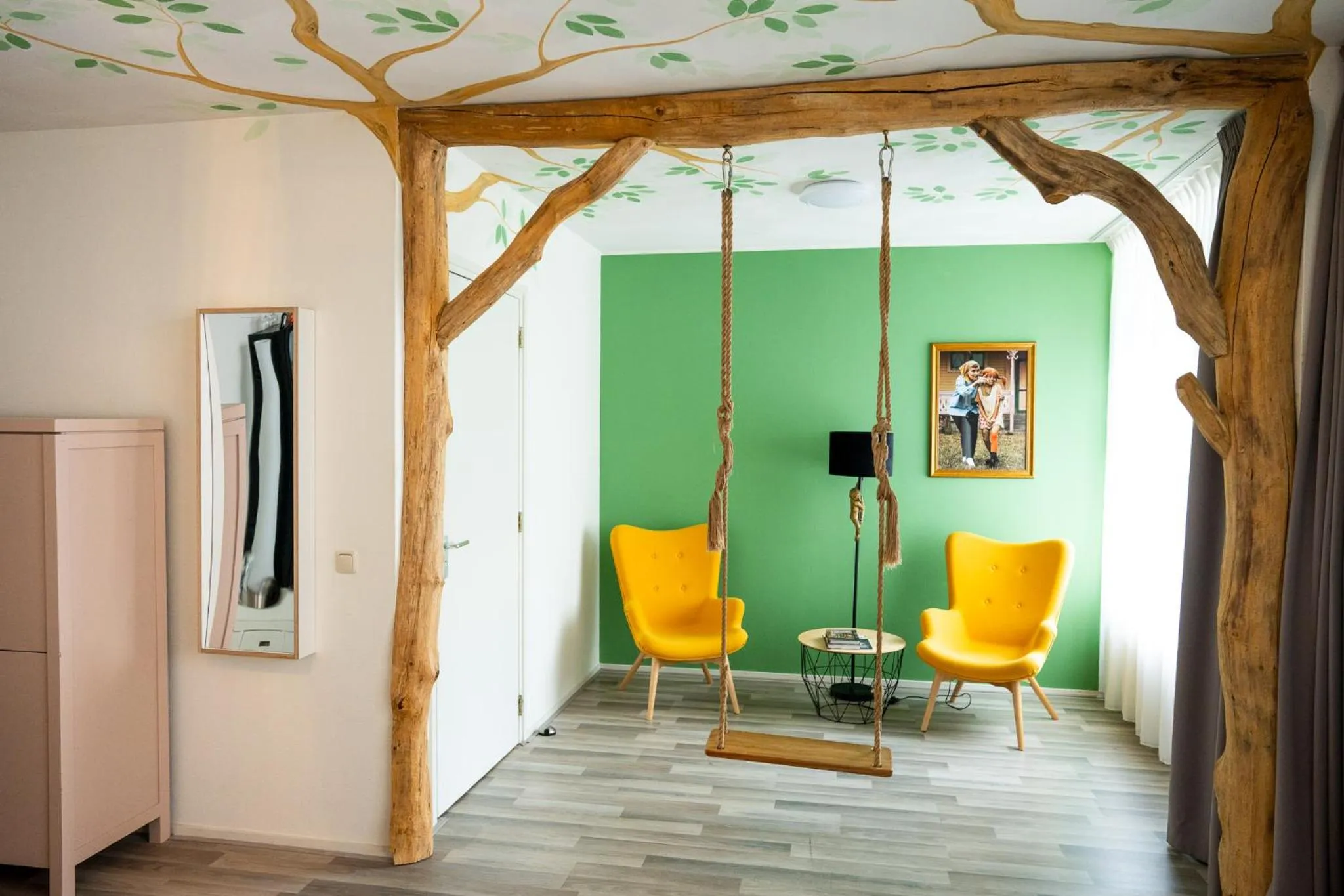 Bedroom in Hotel de Wereld