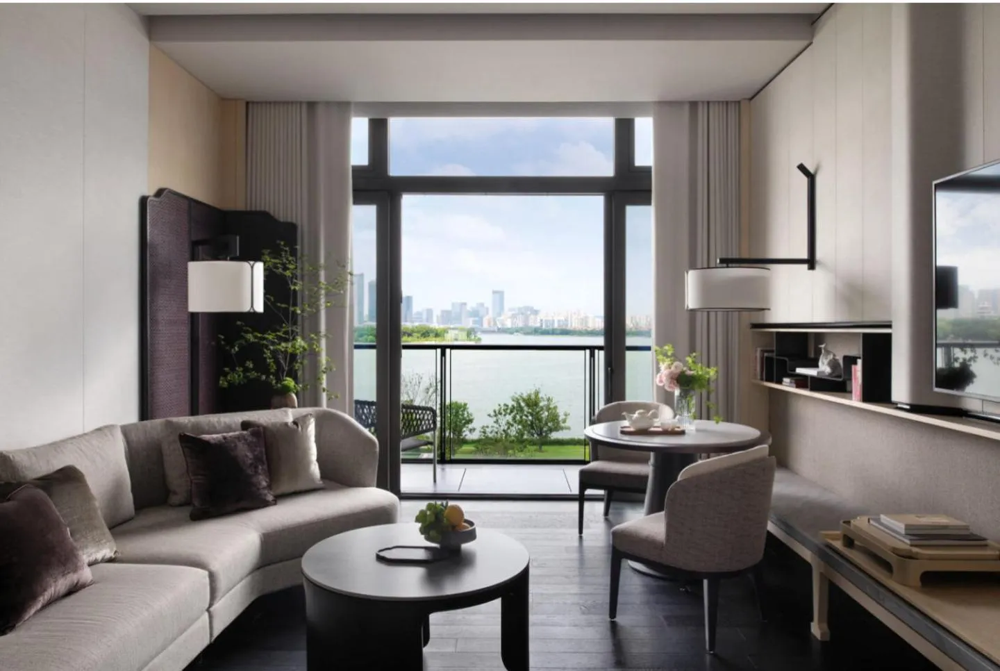 Living room in Four Seasons Hotel Suzhou